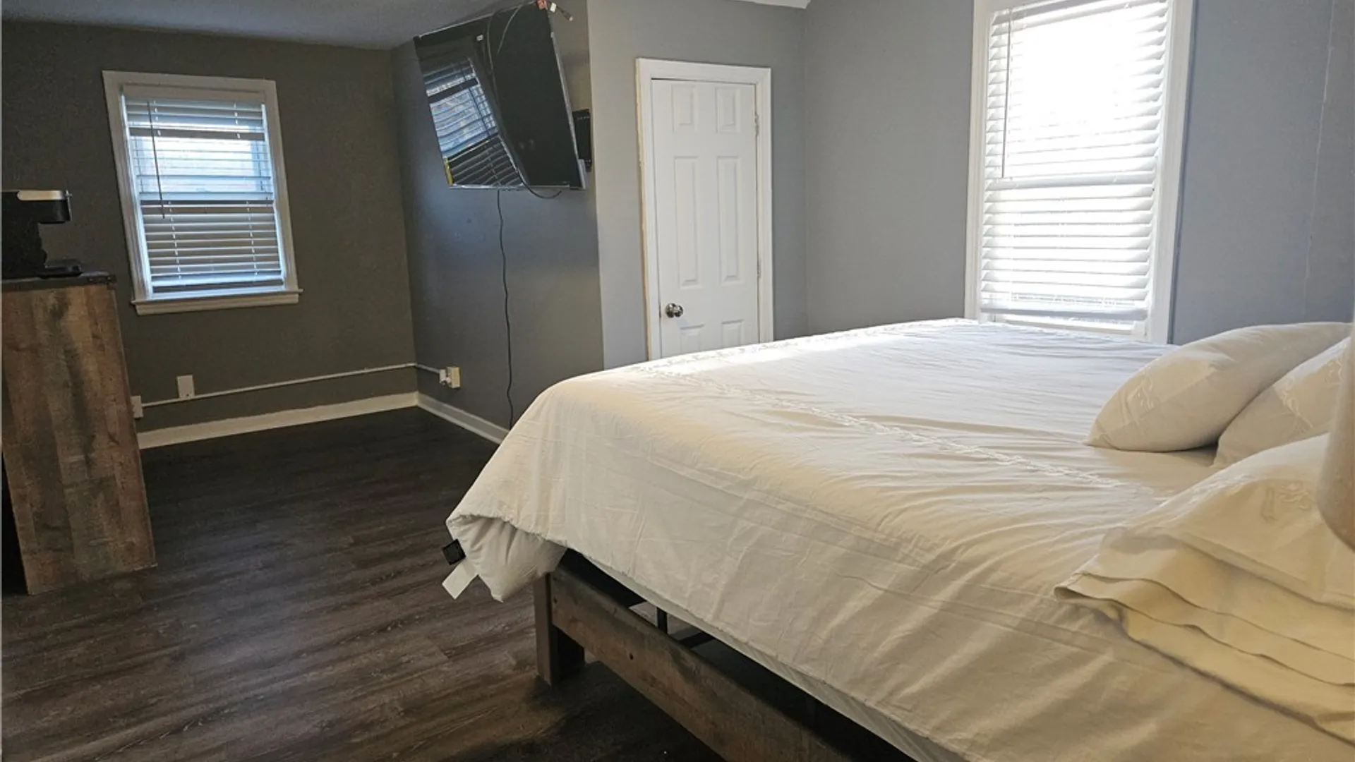 Property at 1214 Saunders Sett Road, Lewiston, NY 14305 10