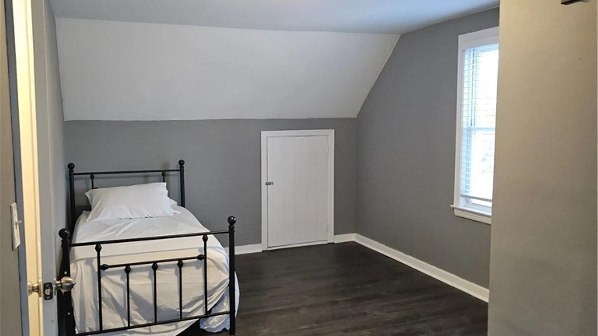 Property at 1214 Saunders Sett Road, Lewiston, NY 14305 16