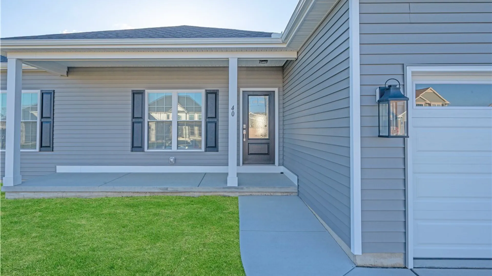 Property at 40 Greenspring Court, West Seneca, NY 14224 2