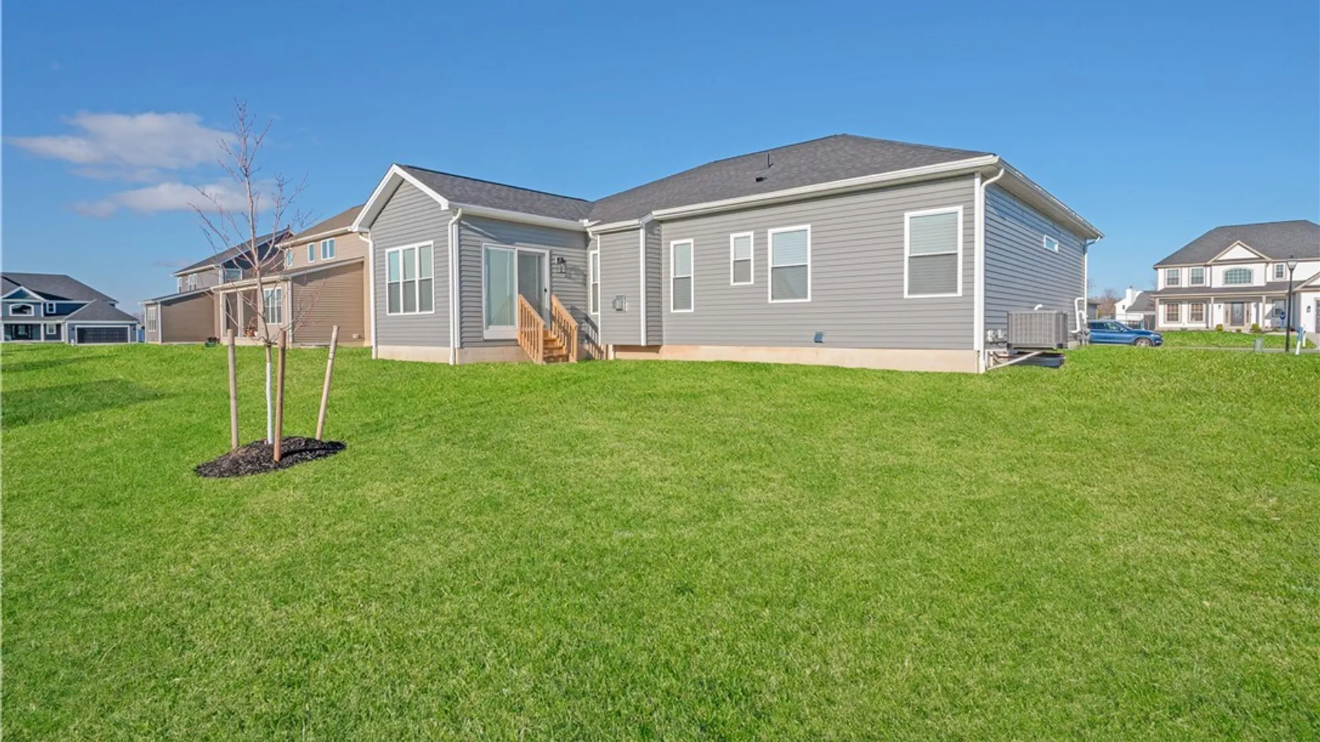 Property at 40 Greenspring Court, West Seneca, NY 14224 40