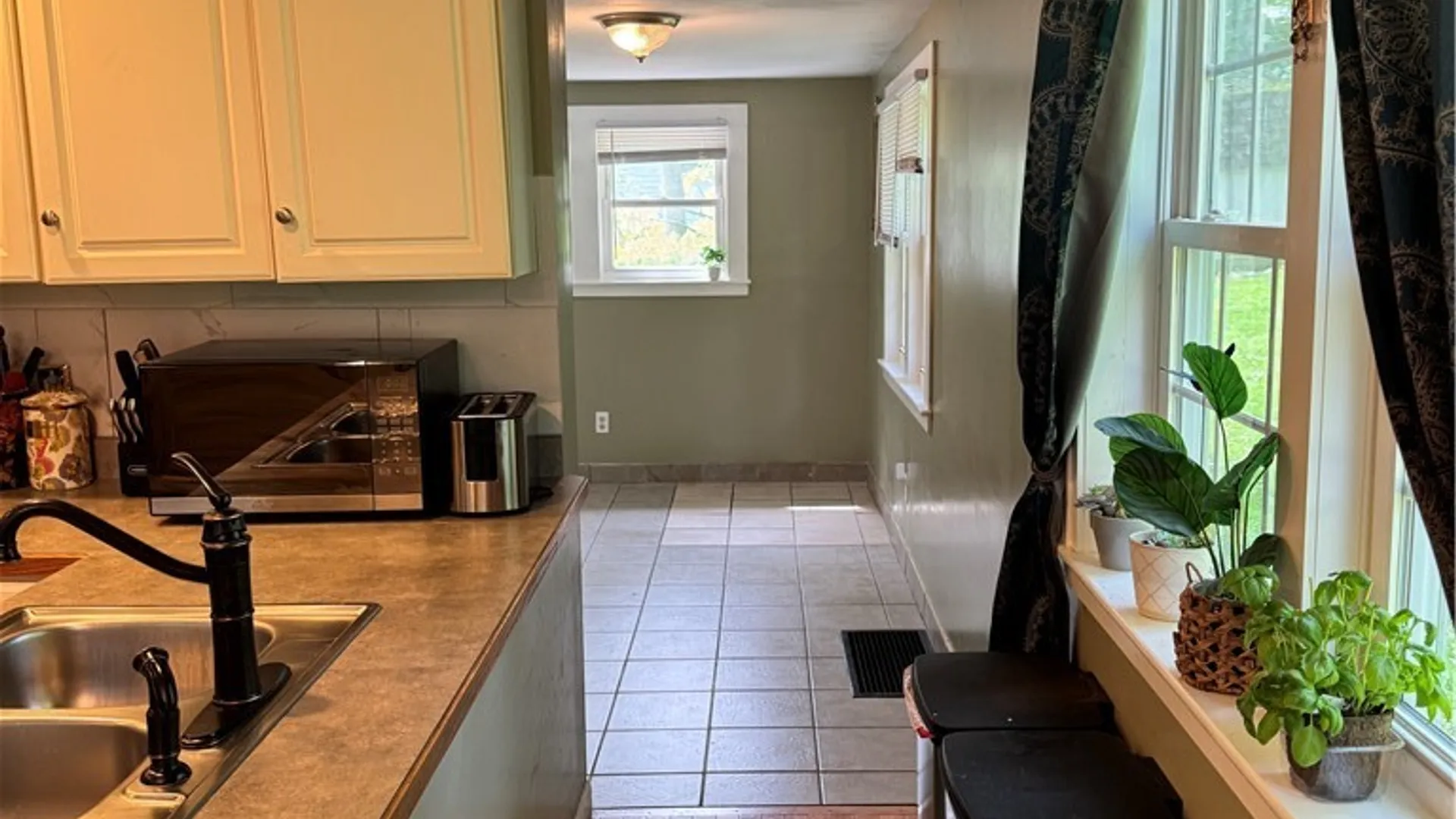 Property at 58 Hamilton Street, Elbridge, NY 13080 22