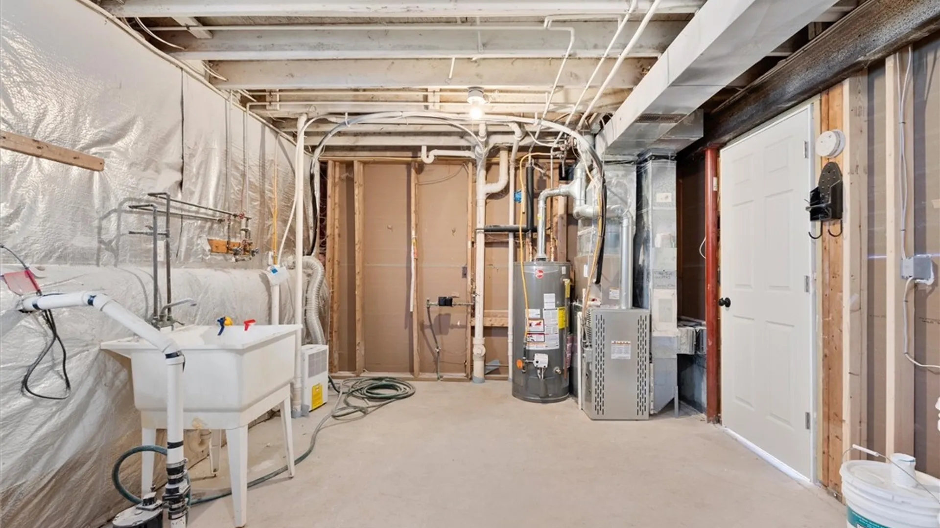 Property at 8196 Rizzo Drive, Clay, NY 13041 37