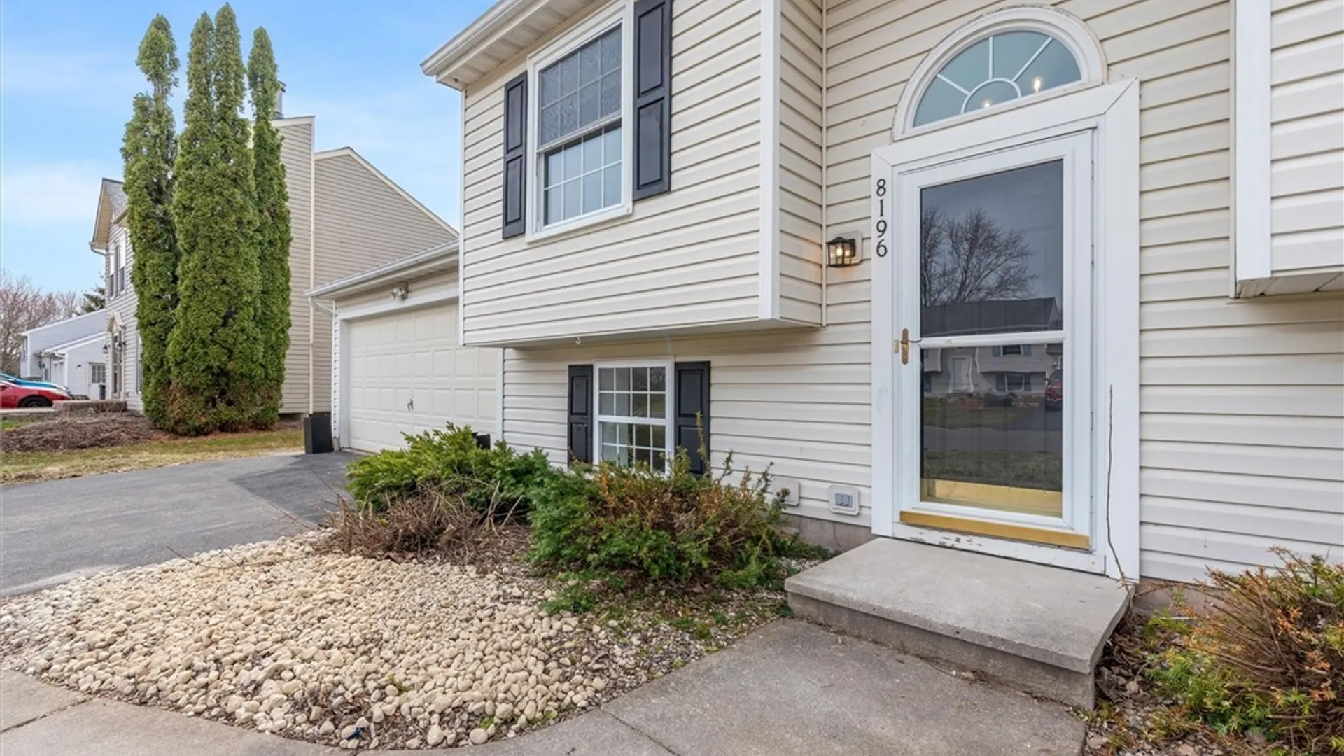 Property at 8196 Rizzo Drive, Clay, NY 13041 6