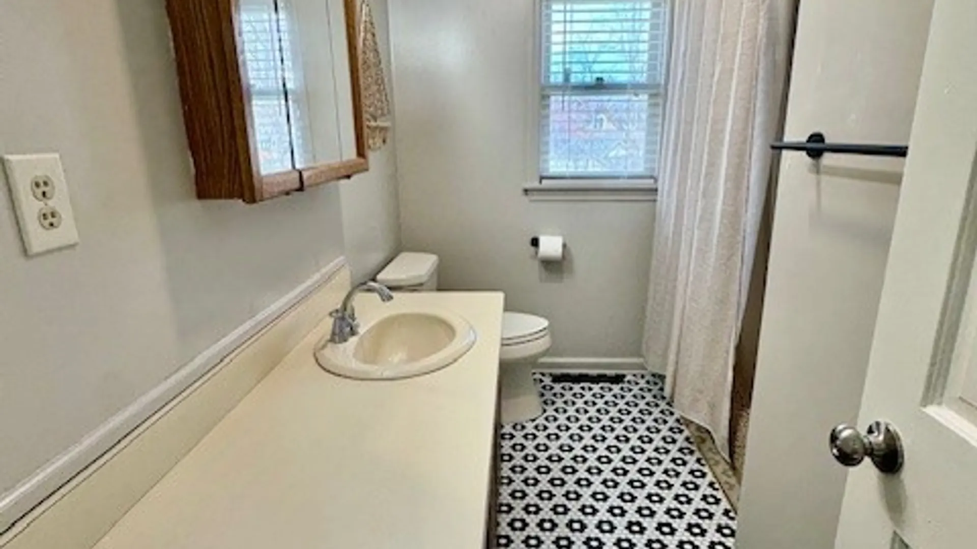 Property at 440 Lincoln Avenue, Oneida, NY 13421 26