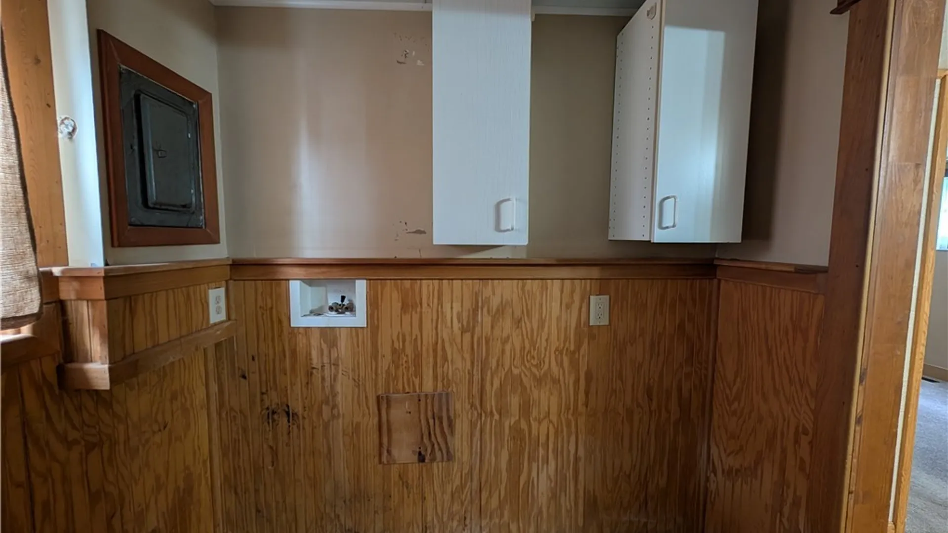 Property at 2802 Elmhurst Avenue, Ellicott, NY 14701 15