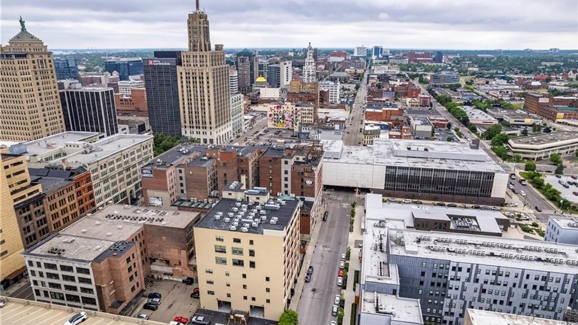 Property at 210 Ellicott Street, Buffalo, NY 14203 7