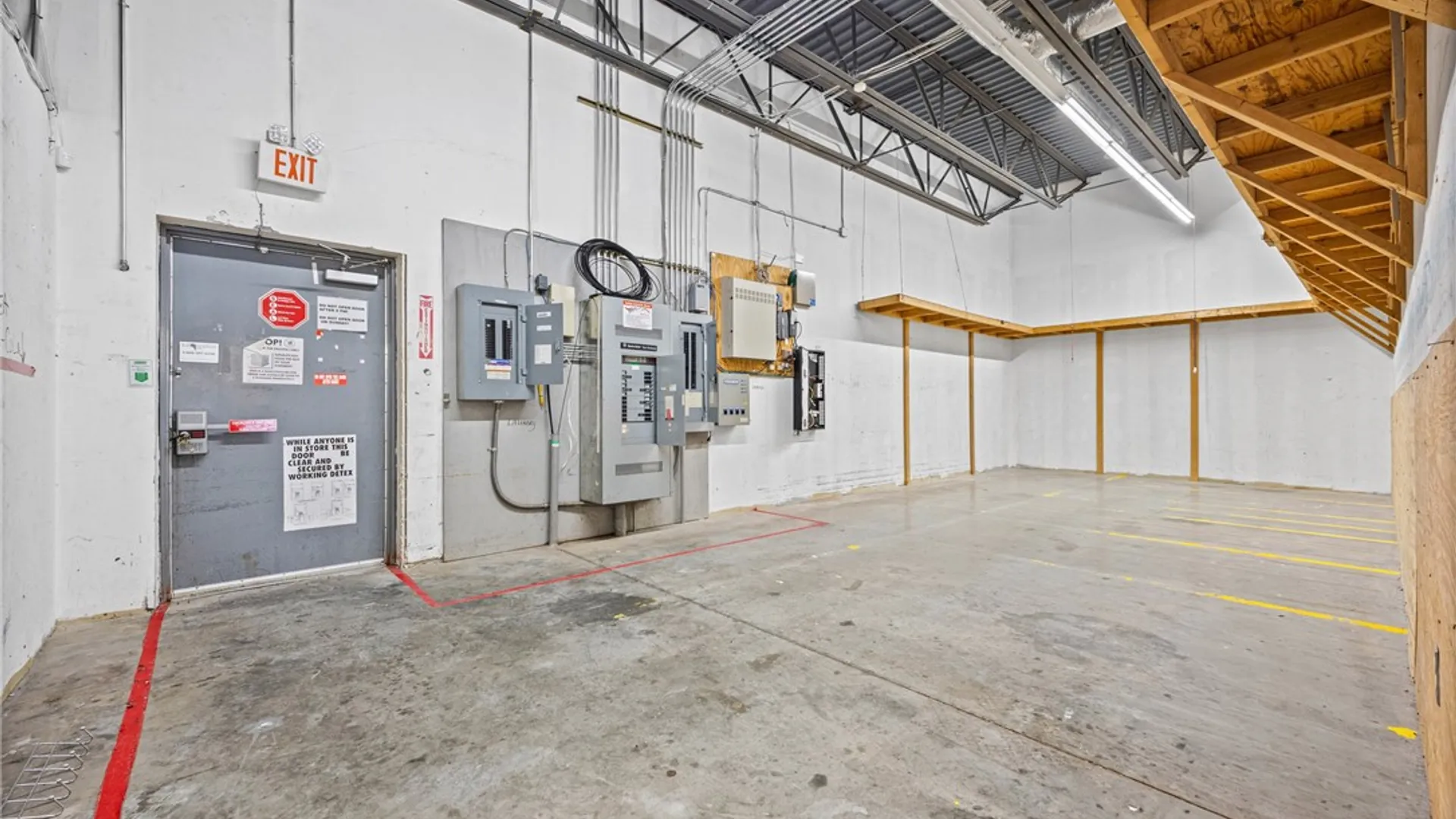 Property at 24 State Route 31, Lyons, NY 14489 11