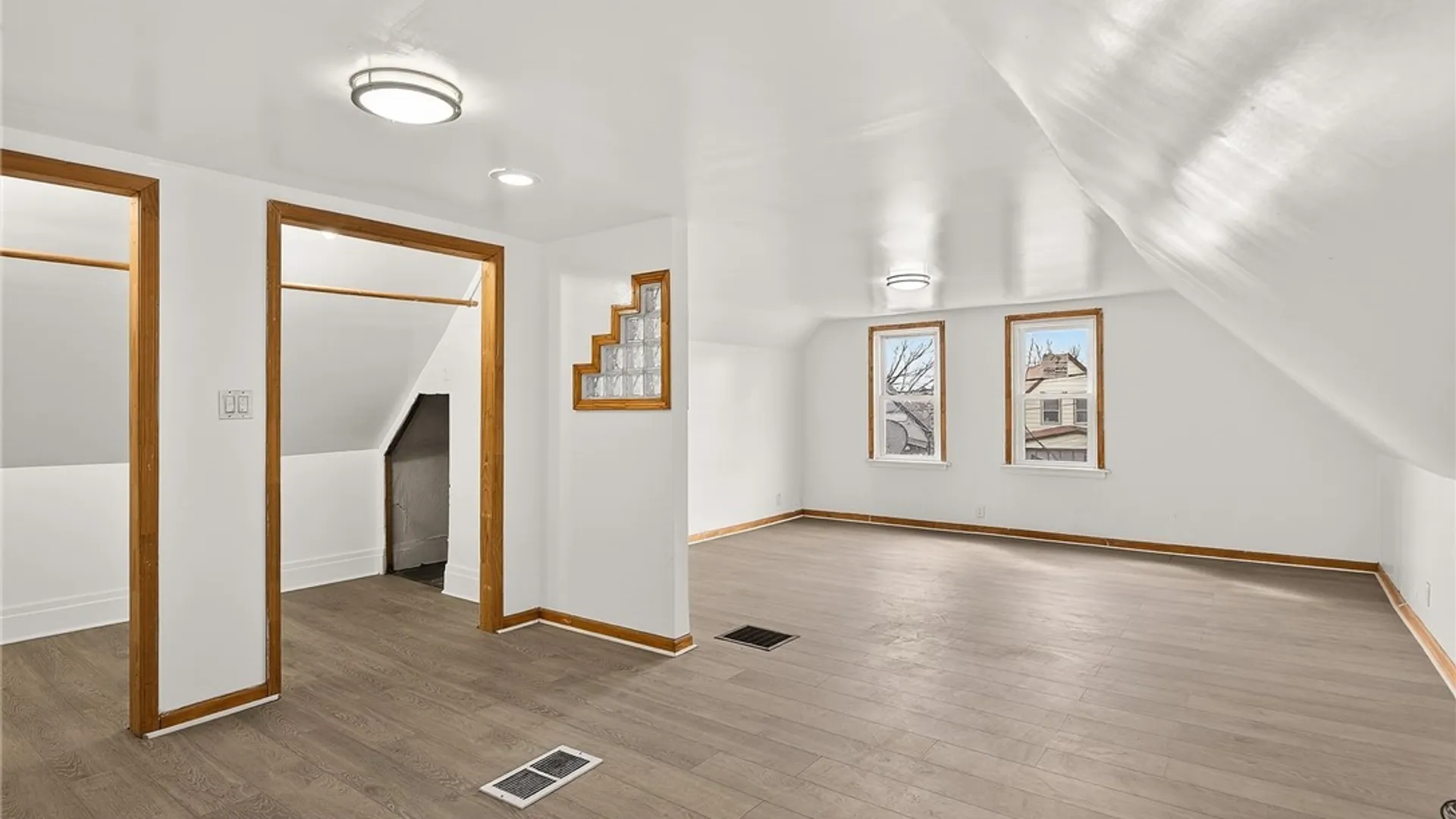 Property at 45 Olympic Avenue, Buffalo, NY 14215 34