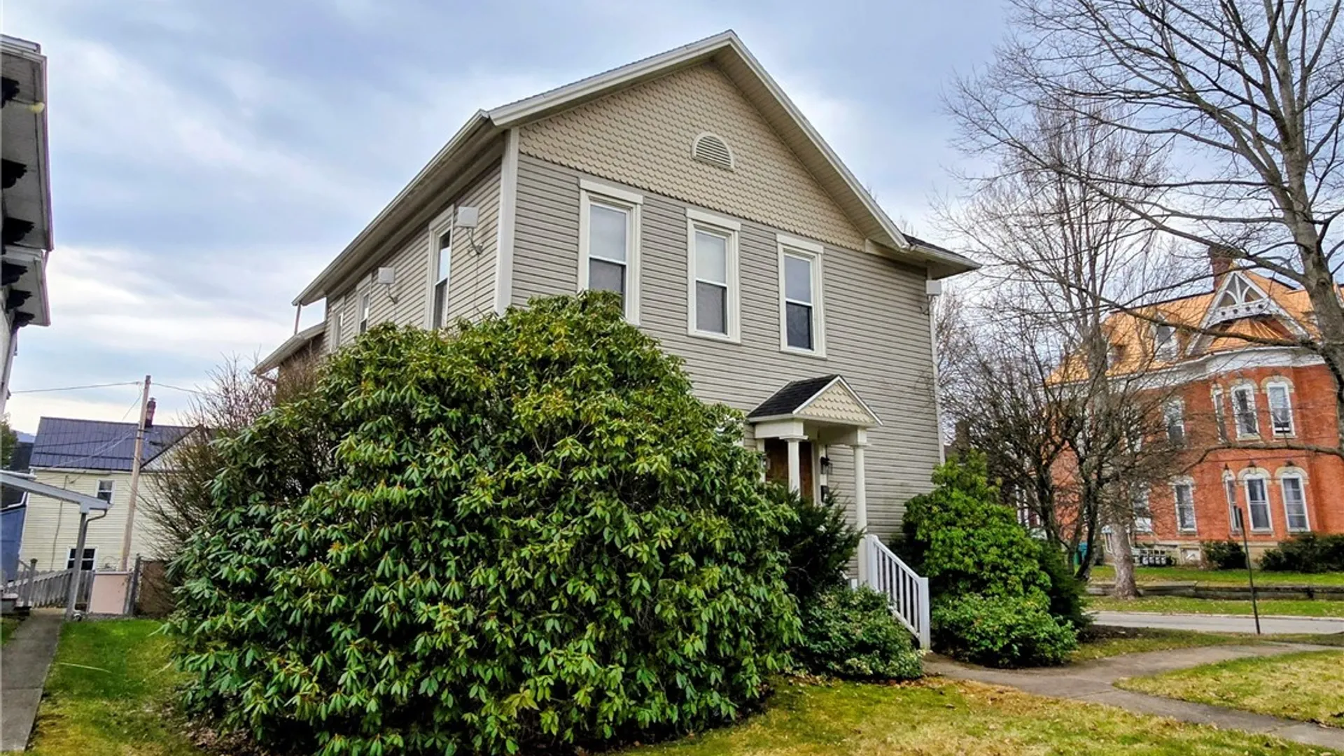 Property at 315 Laurens Street, Olean, NY 14760 48