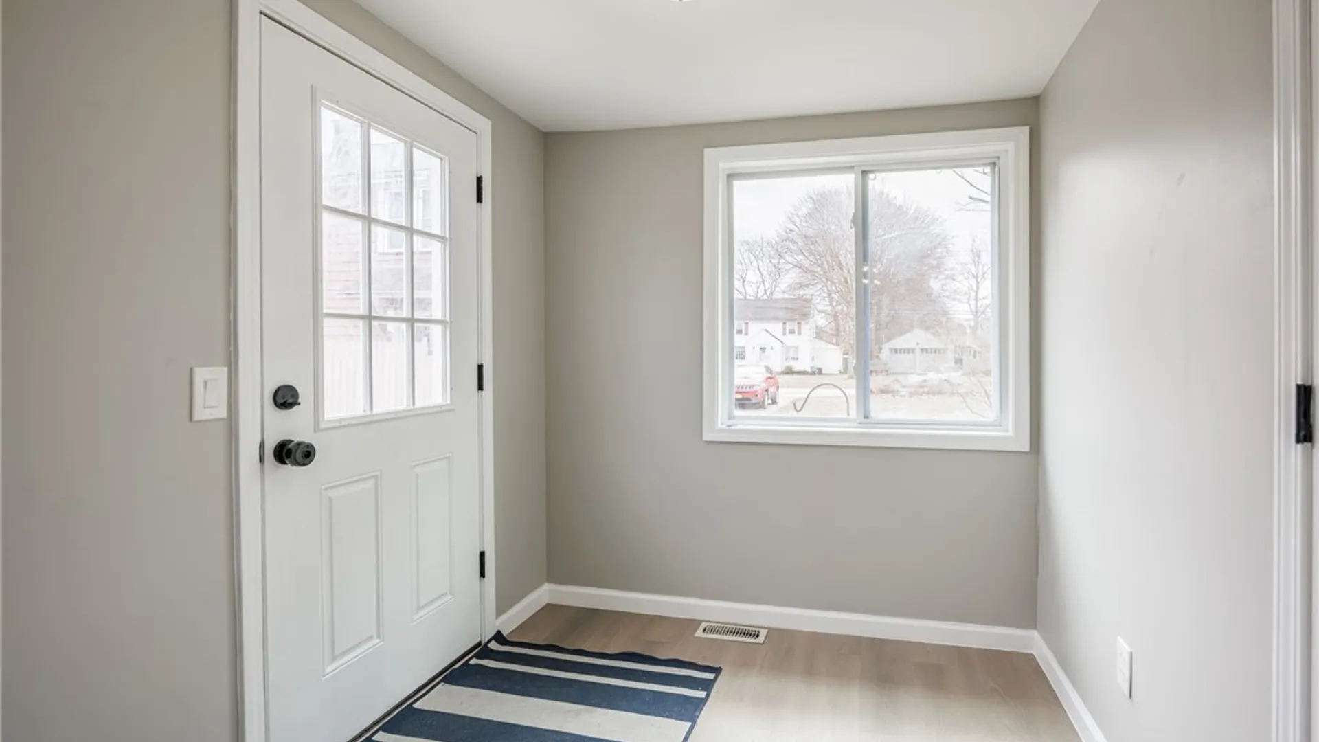 Property at 146 Maiden Lane, Greece, NY 14616 3