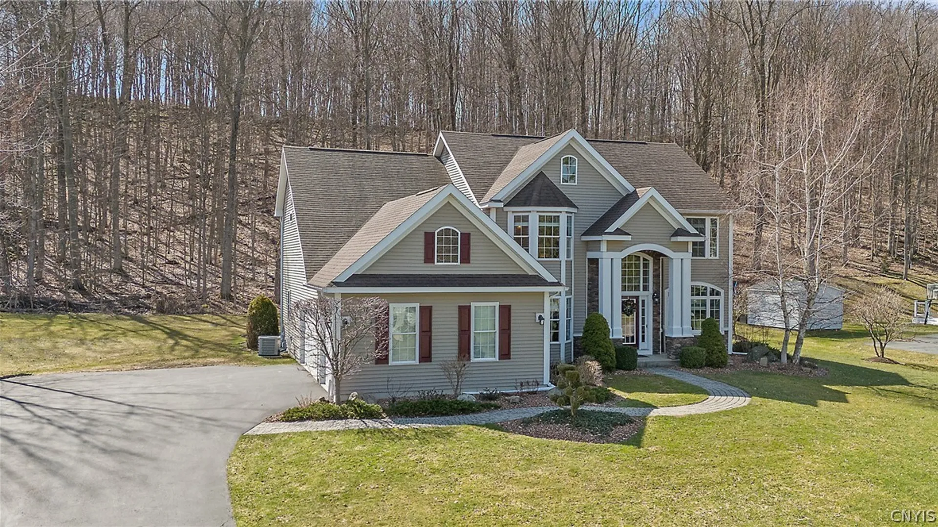 Property at 301 Starksboro Drive, Camillus, NY 13031 34