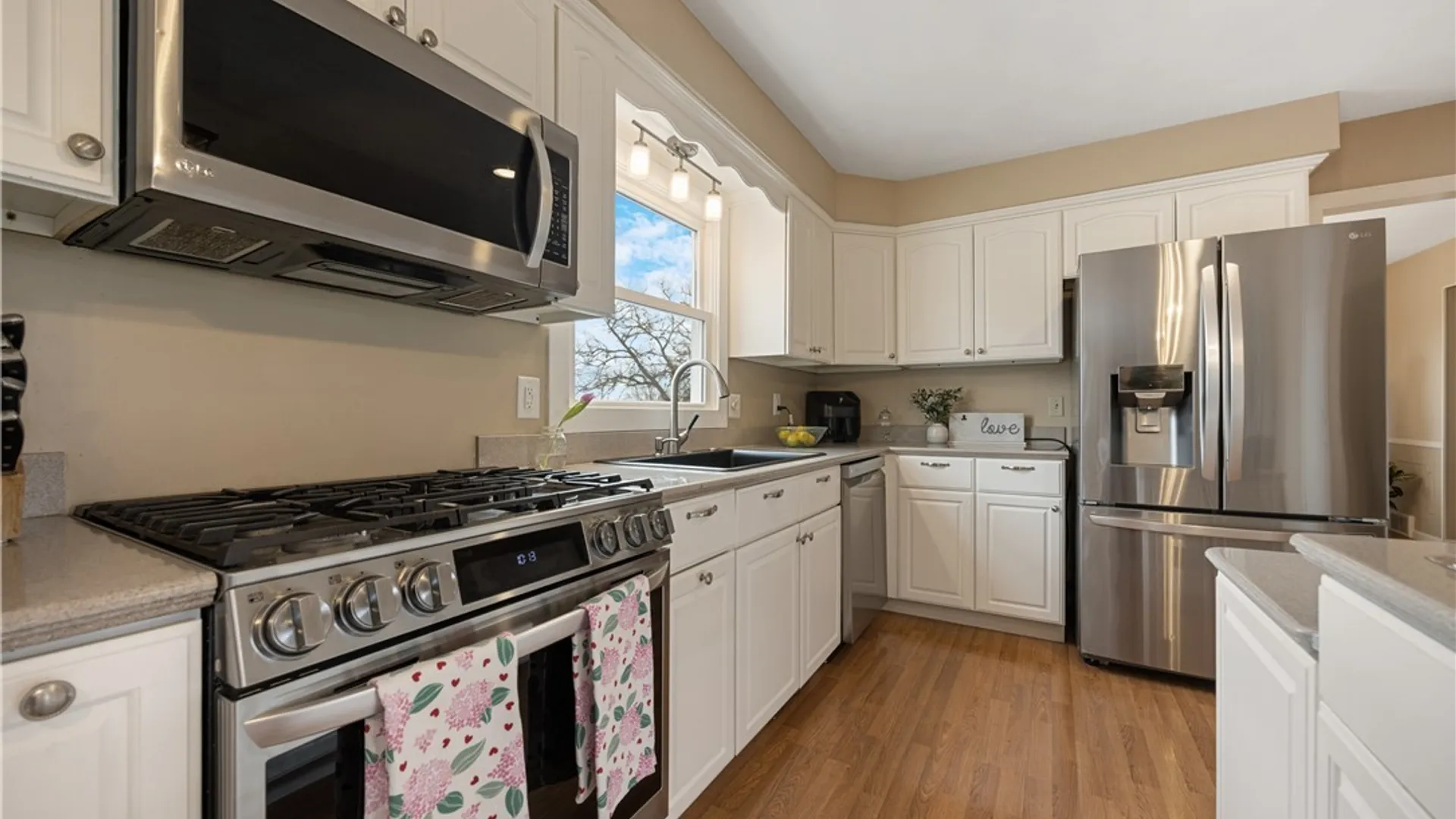 Property at 621 Deerfield Drive, Oneida, NY 13421 16