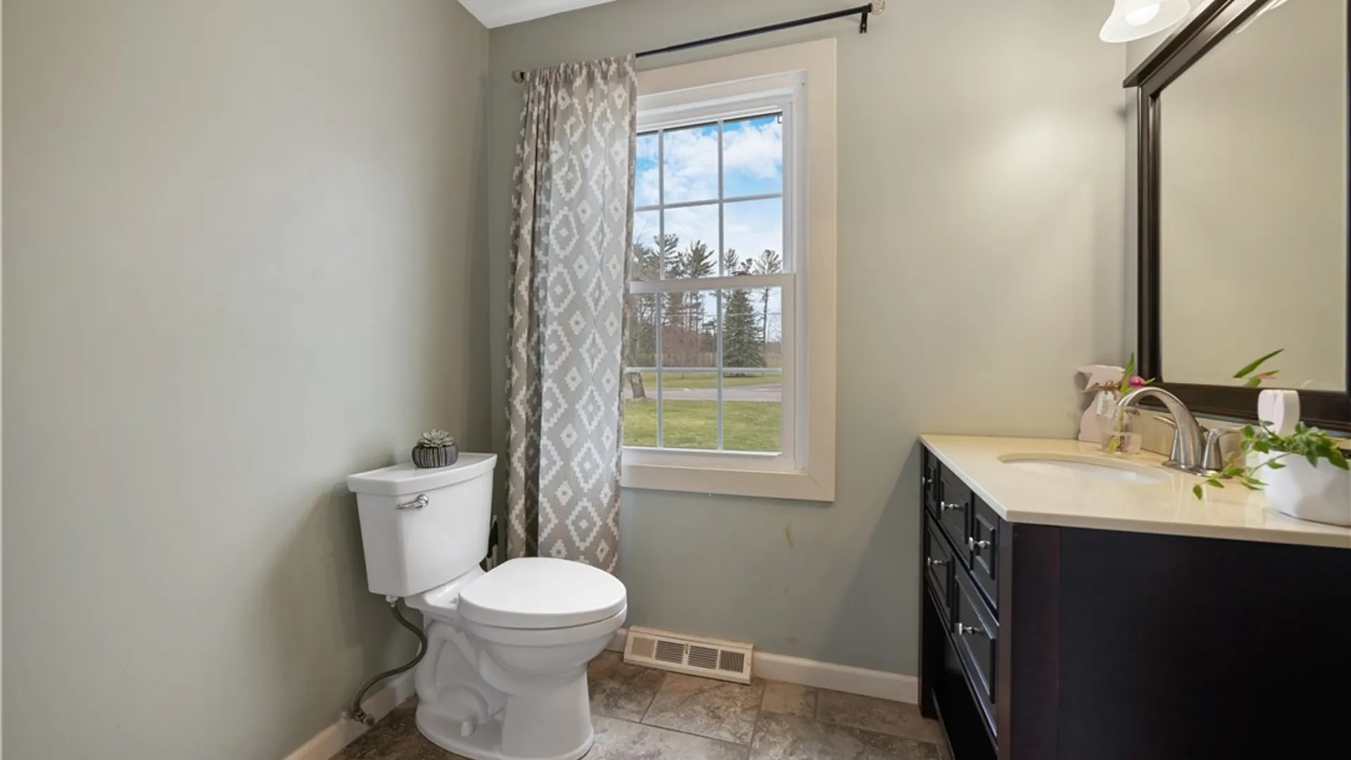 Property at 621 Deerfield Drive, Oneida, NY 13421 26