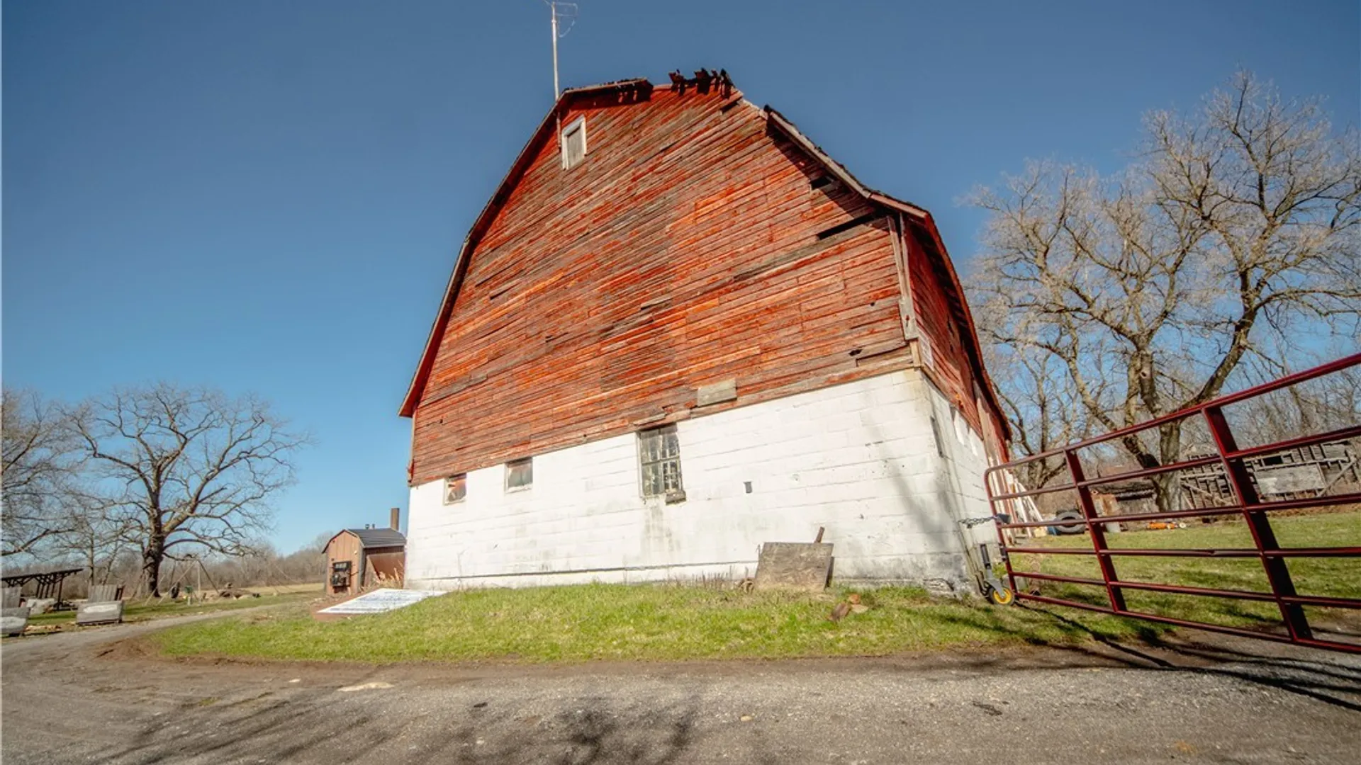 Property at 3316 Beebe Road, Wilson, NY 14108 8