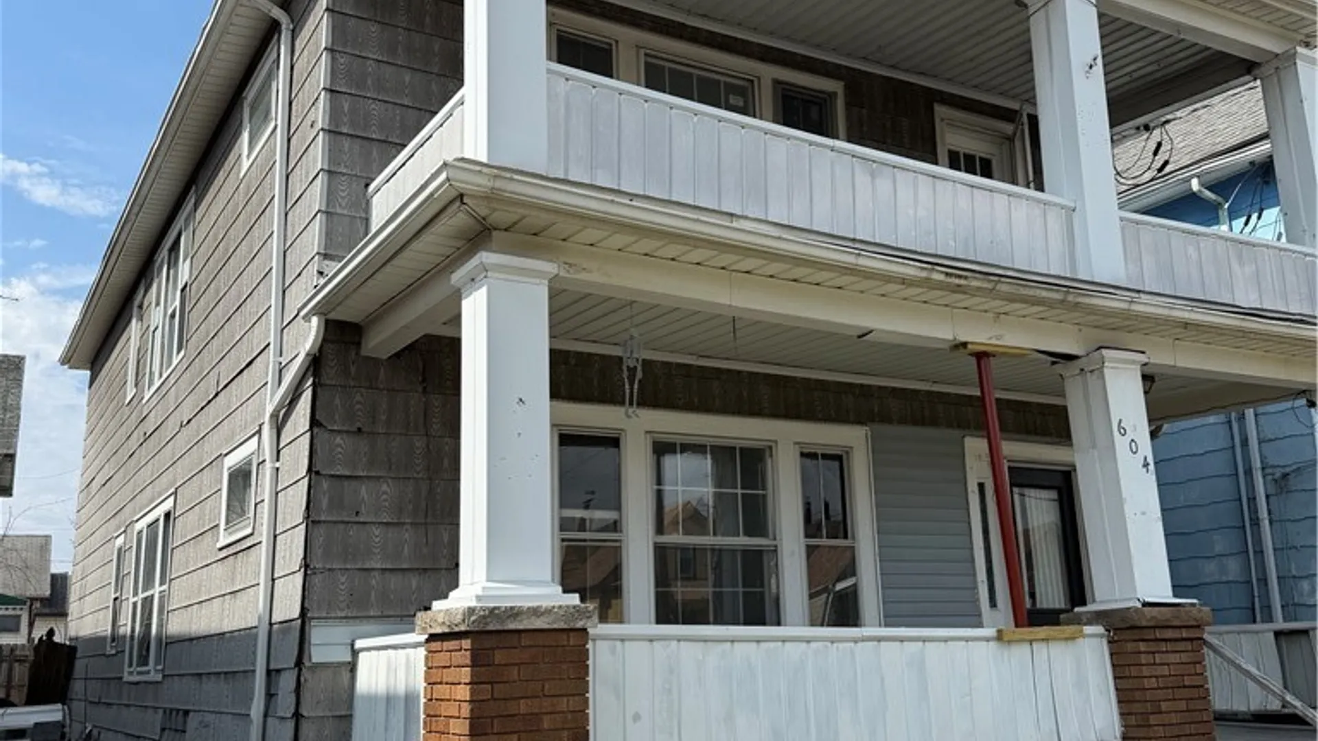 Property at 604 17th Street, Niagara Falls, NY 14301 2