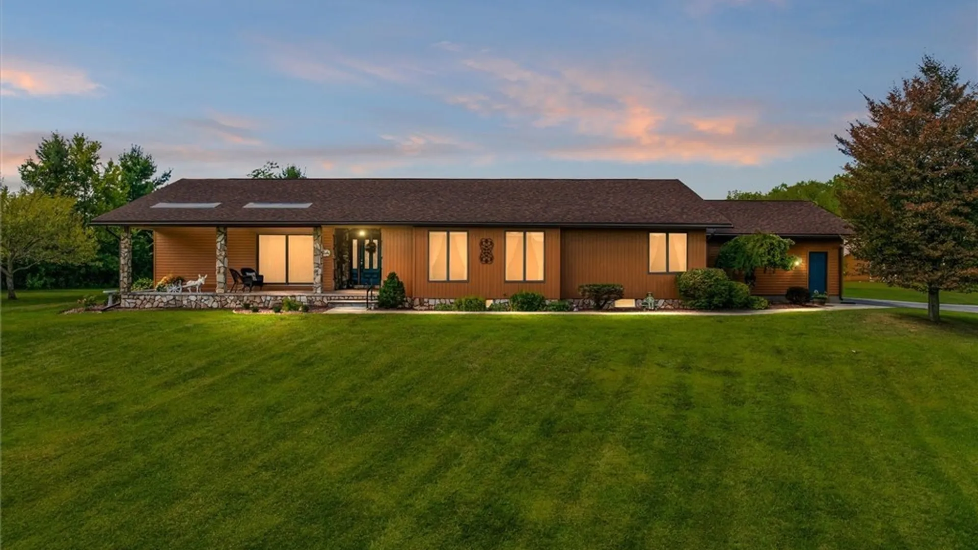 Property at 2354 Middle Road, Oneida, NY 13421 3