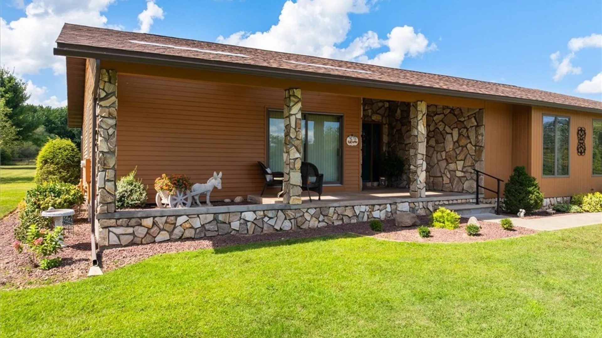 Property at 2354 Middle Road, Oneida, NY 13421 5