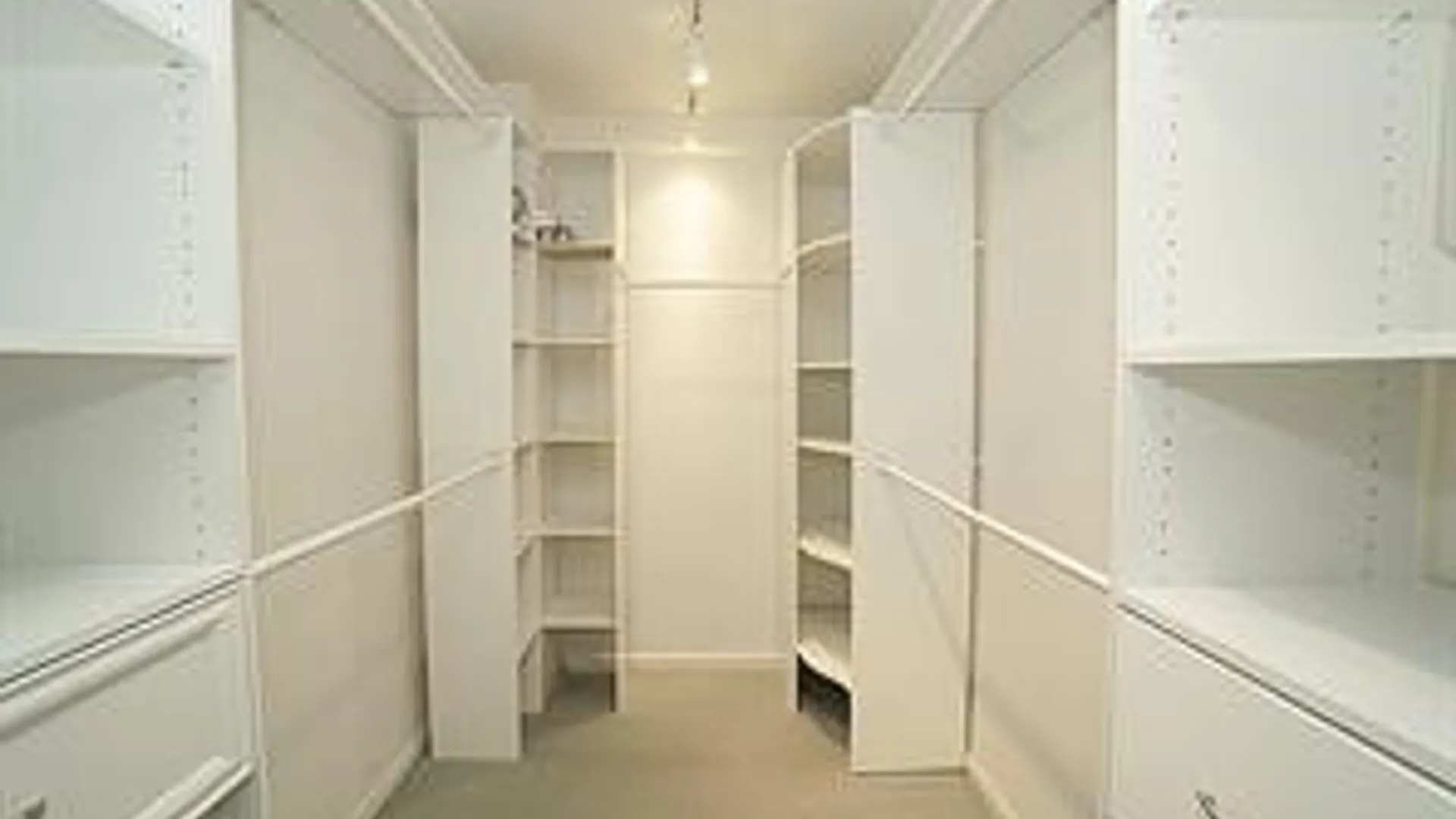 Property at 200 Lakefront Boulevard, Buffalo, NY 14202 18