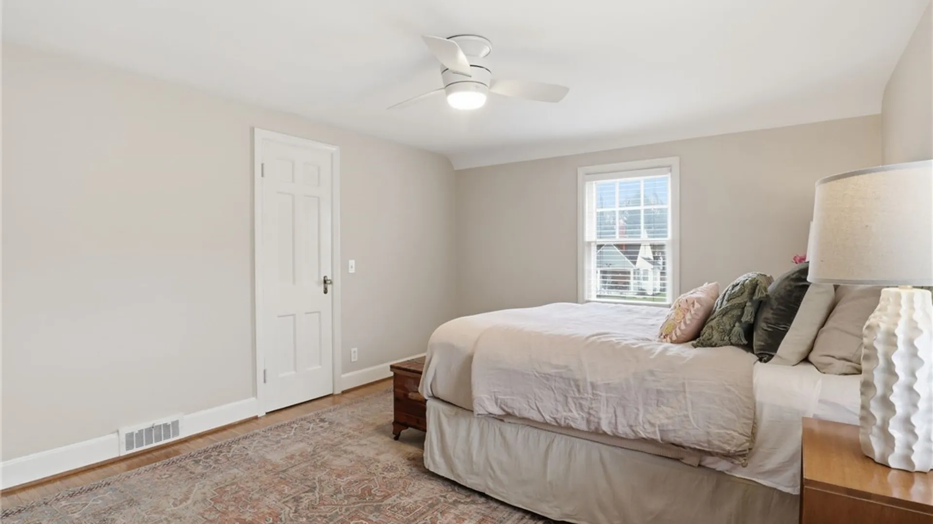 Property at 53 Hedgegarth Drive, Irondequoit, NY 14617 16