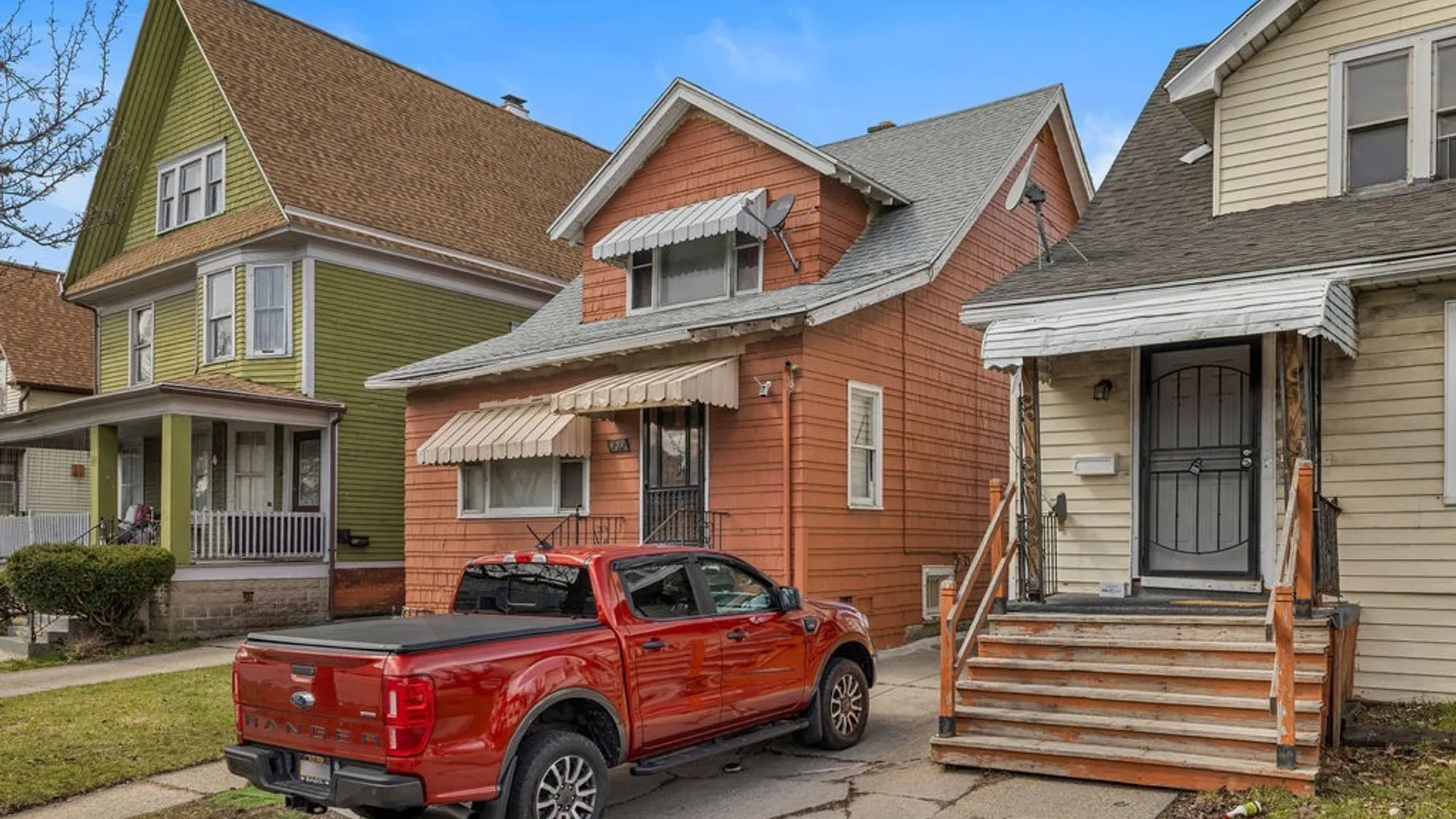 Property at 930 Kensington Avenue, Buffalo, NY 14215 3