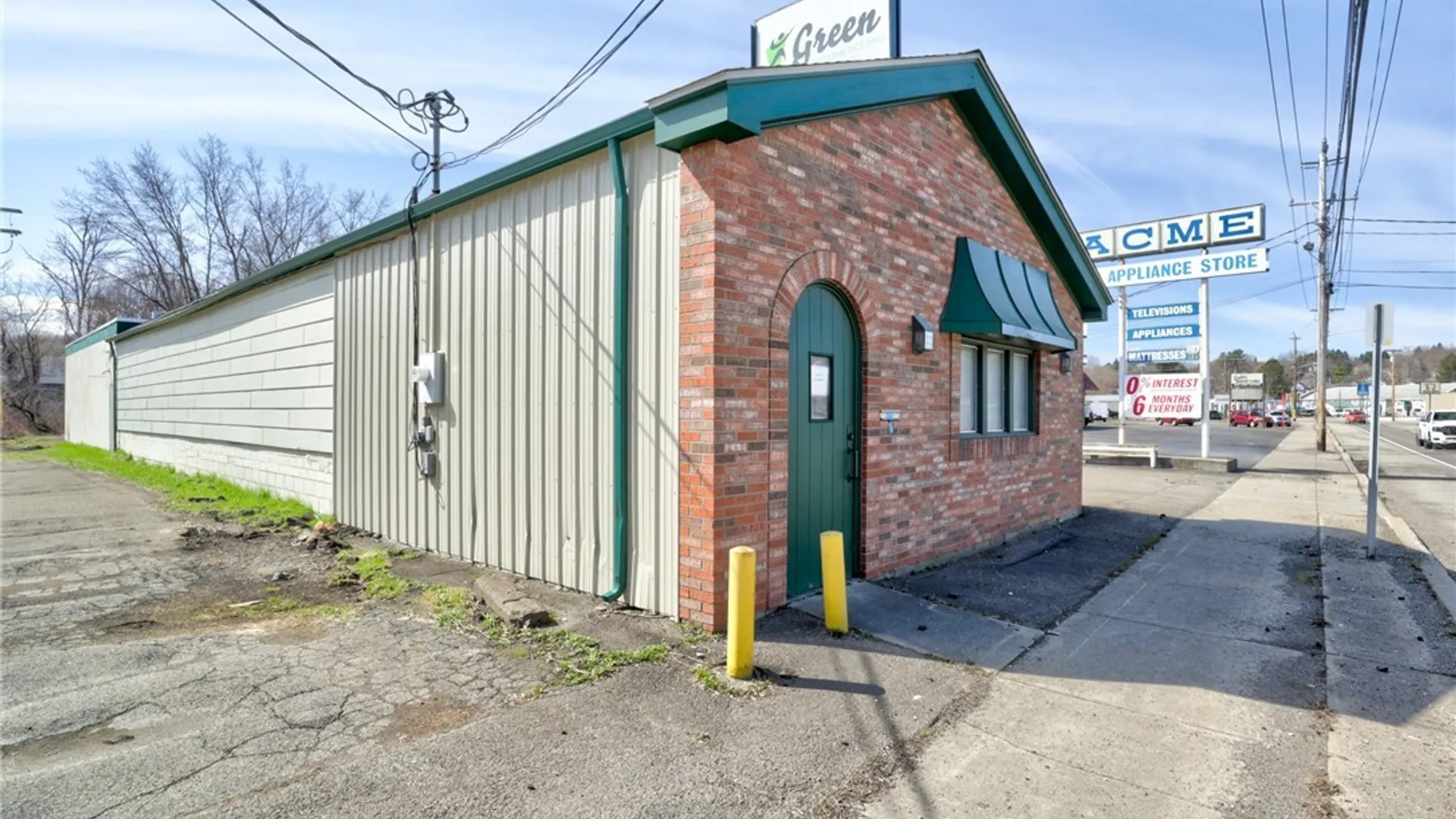 Property at 1290 2nd Street, Jamestown, NY 14701 4