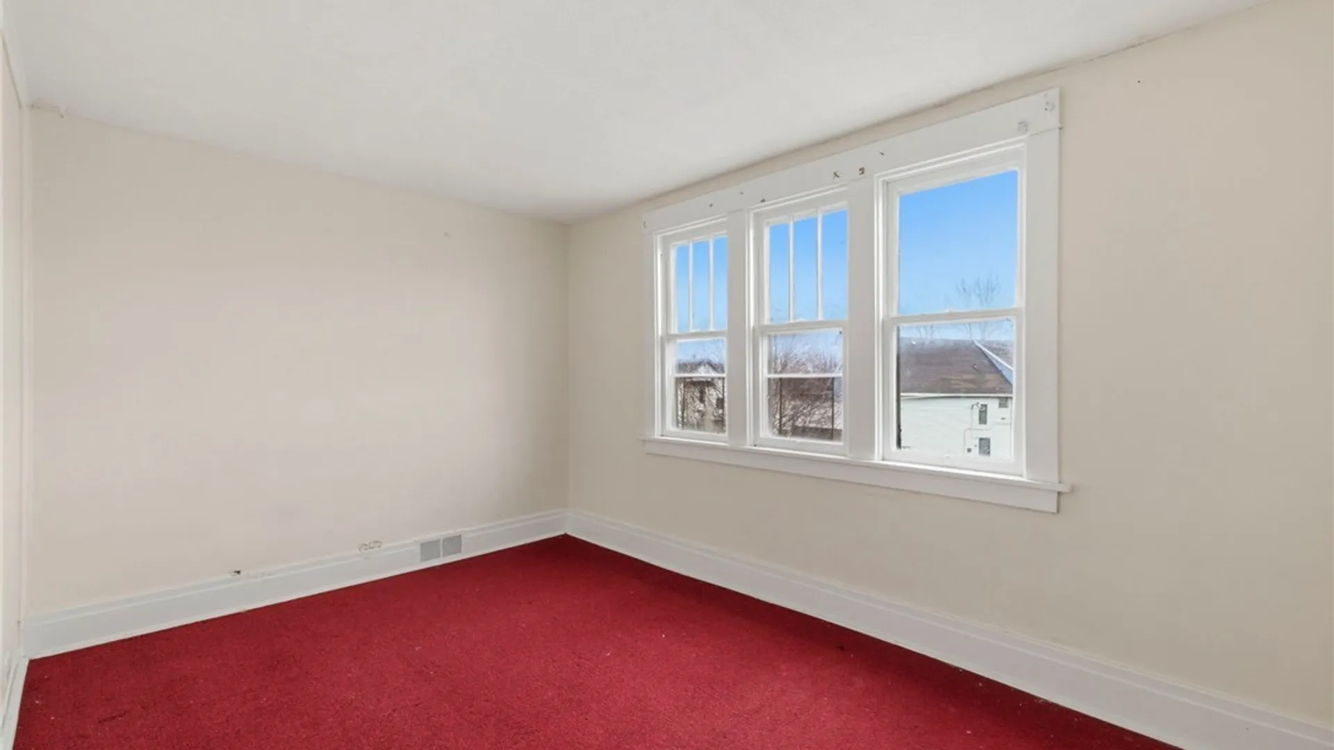 Property at 934 Kensington Avenue, Buffalo, NY 14215 18