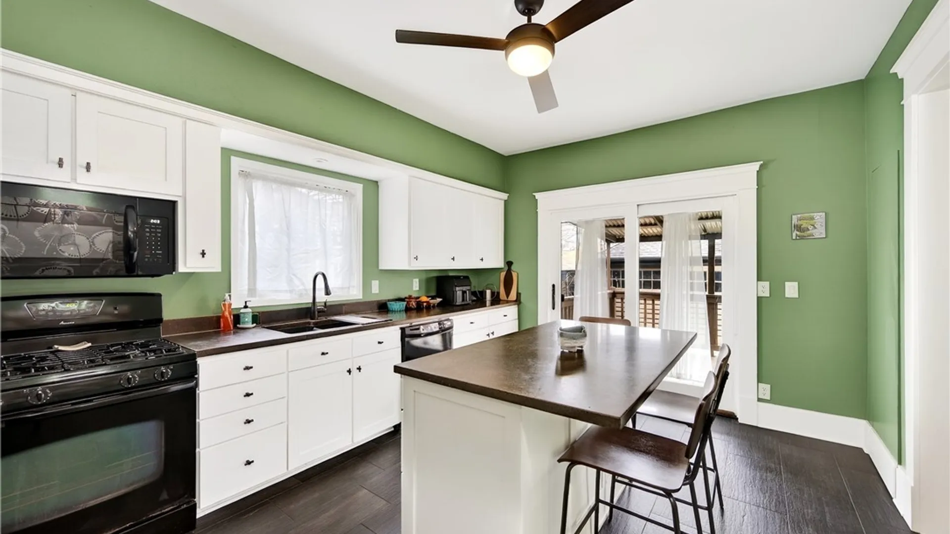 Property at 538 Bird Avenue, Buffalo, NY 14222 16