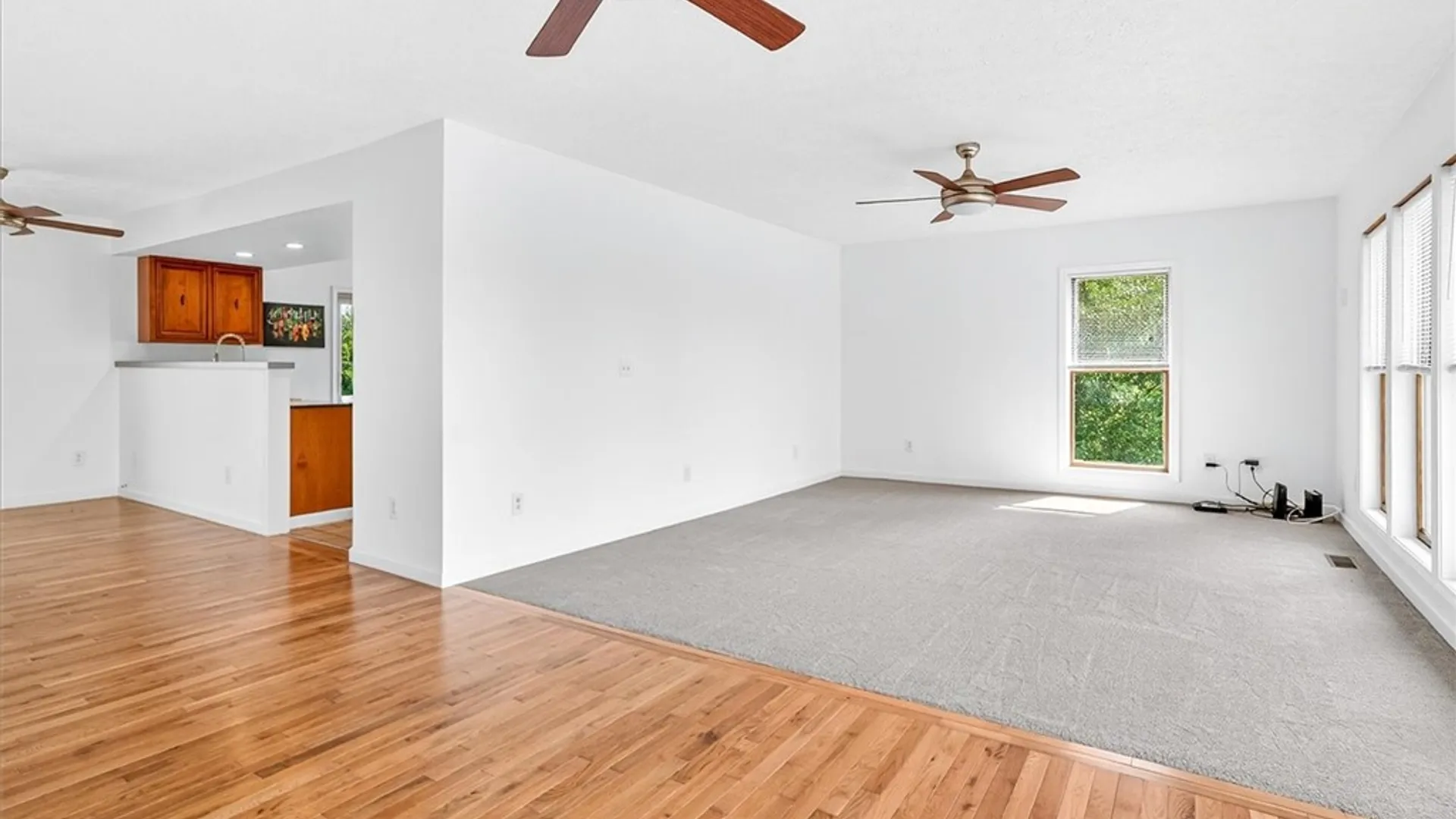 Property at 14462 Lakeshore Road, Carlton, NY 14477 11