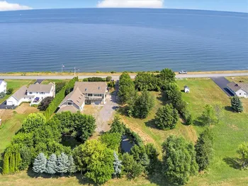 14462 Lakeshore Road, Carlton, NY 14477