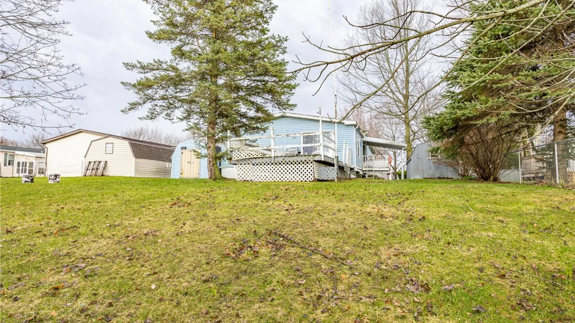 Property at 211 Sunset Drive, Clarendon, NY 14470 7
