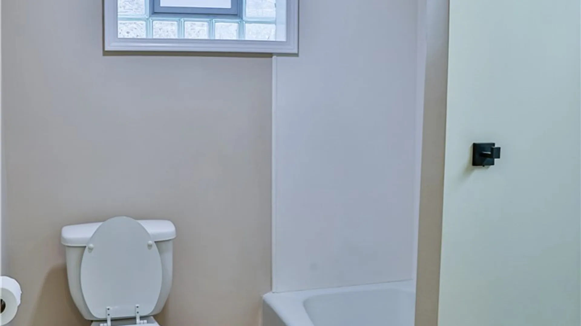 Property at 21 Center Street, Evans, NY 14006 12