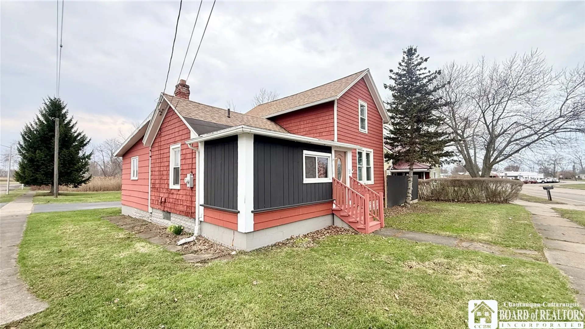 Property at 261 Lake Shore Drive, Dunkirk, NY 14048 3