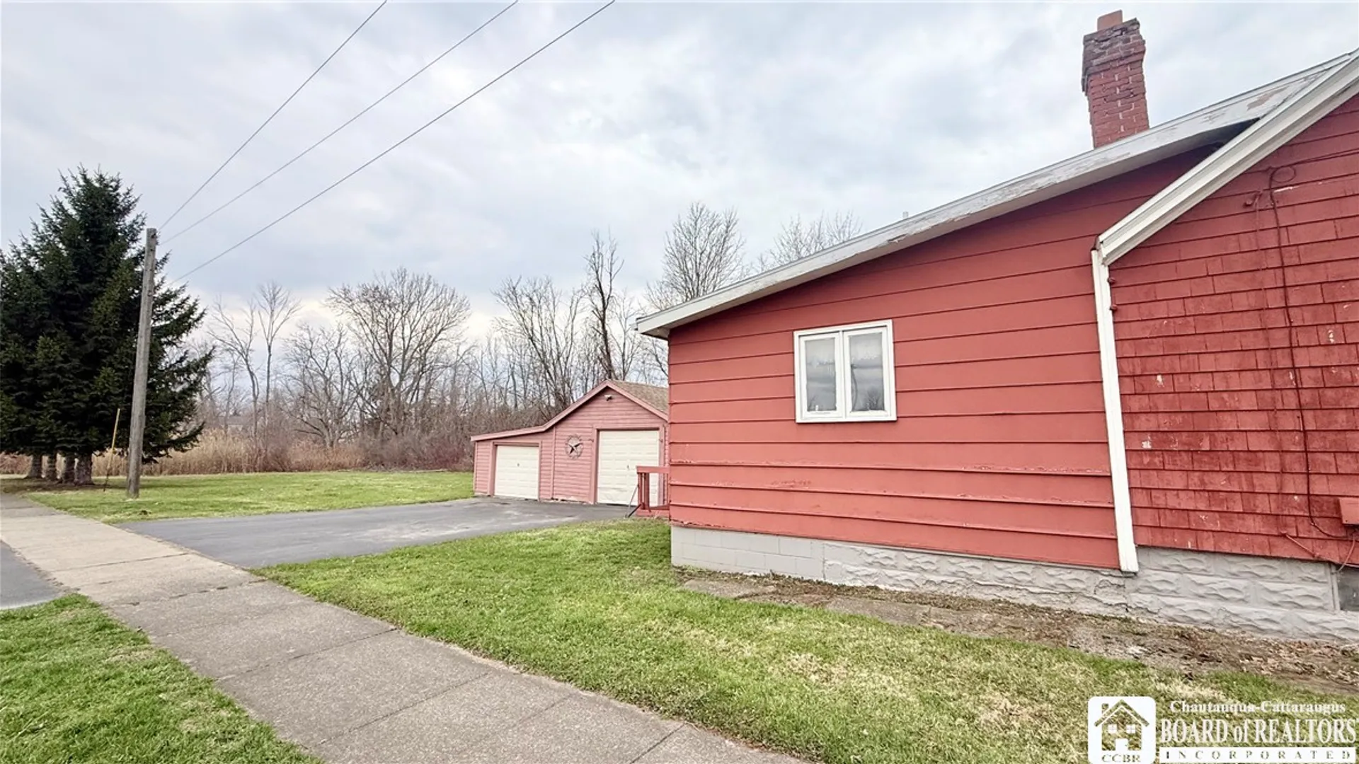 Property at 261 Lake Shore Drive, Dunkirk, NY 14048 5