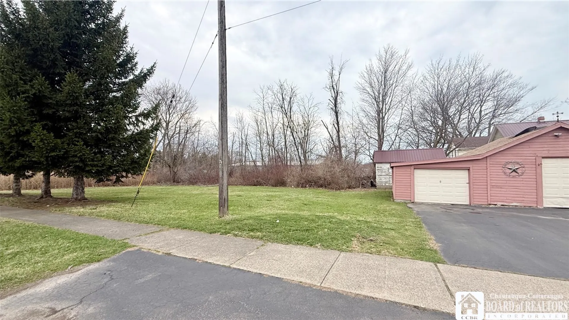Property at 261 Lake Shore Drive, Dunkirk, NY 14048 8