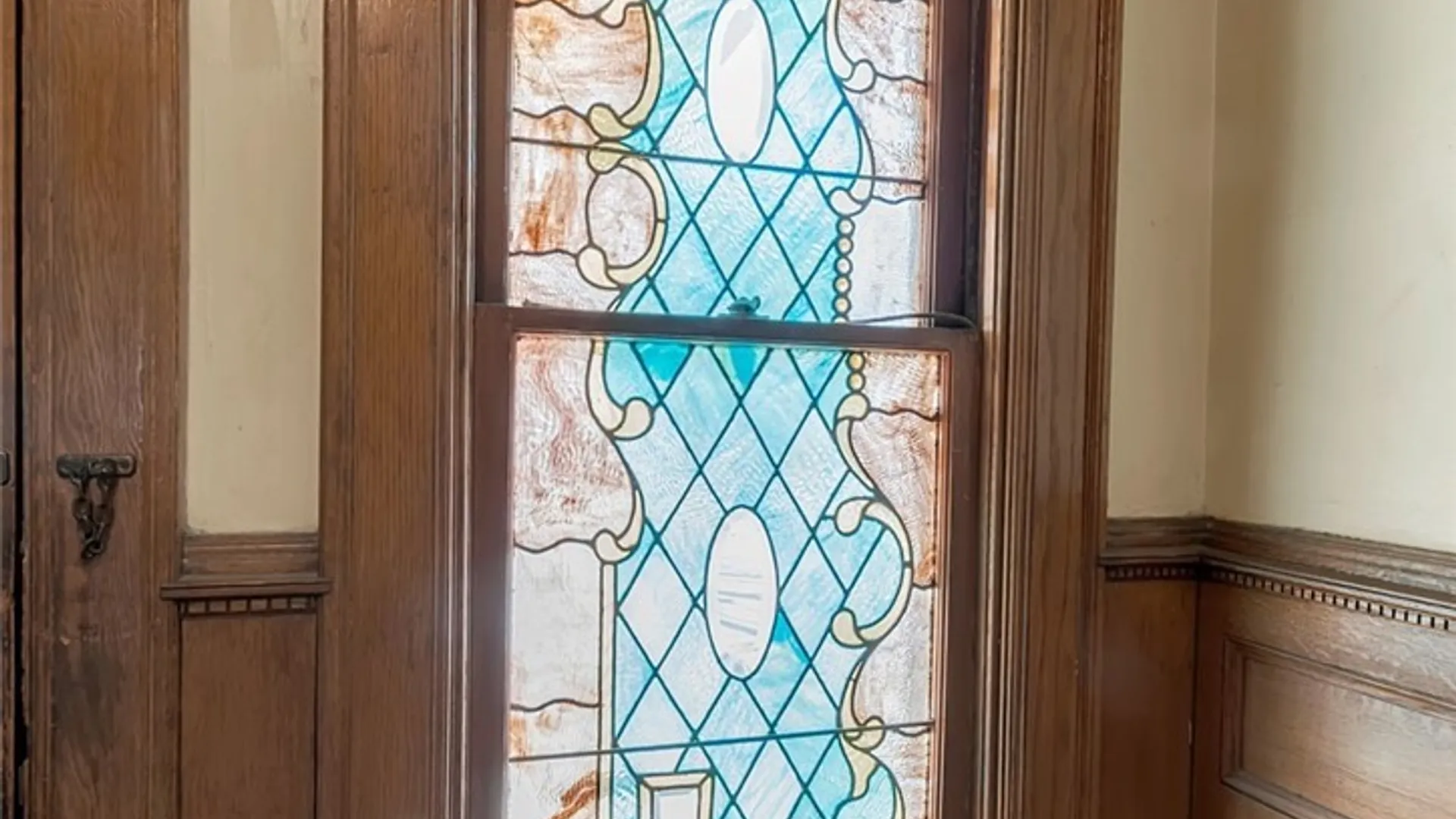 Property at 364 Delavan Avenue, Buffalo, NY 14213 9