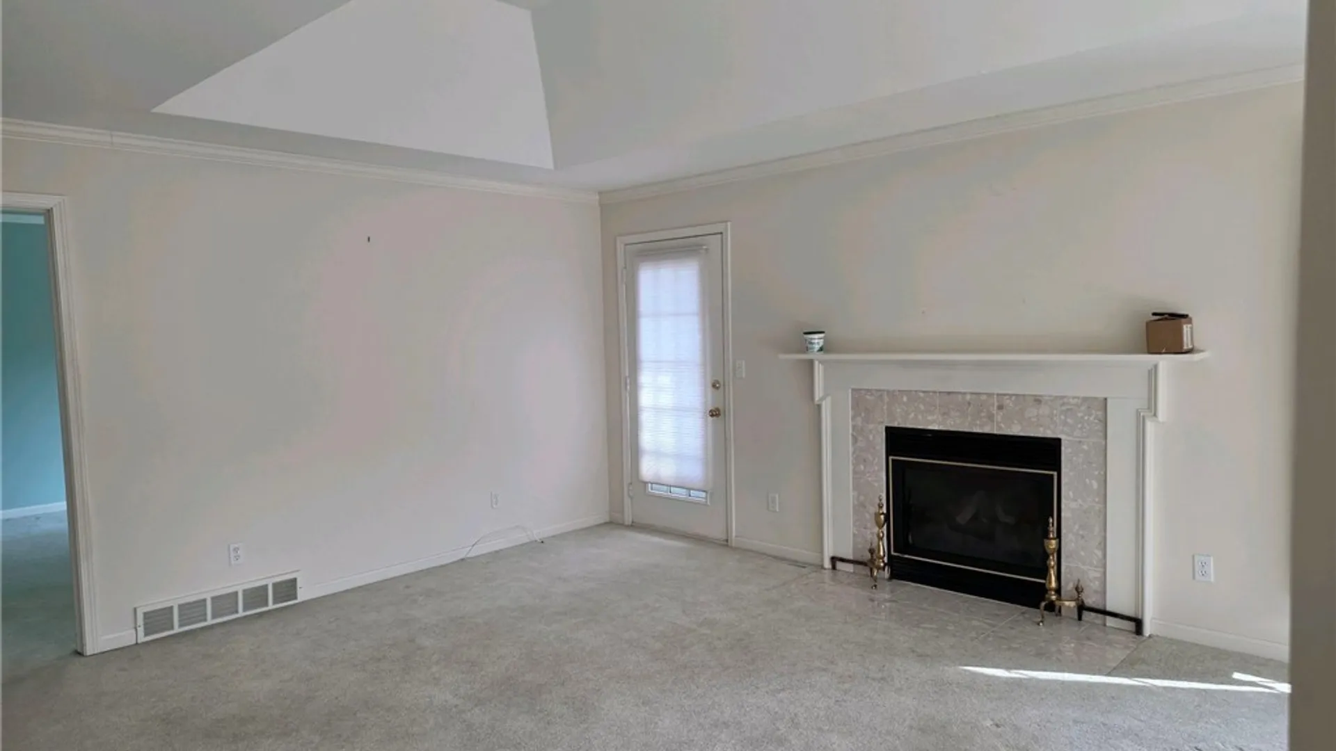 Property at 3 Saint Charles Court, Amherst, NY 14221 7