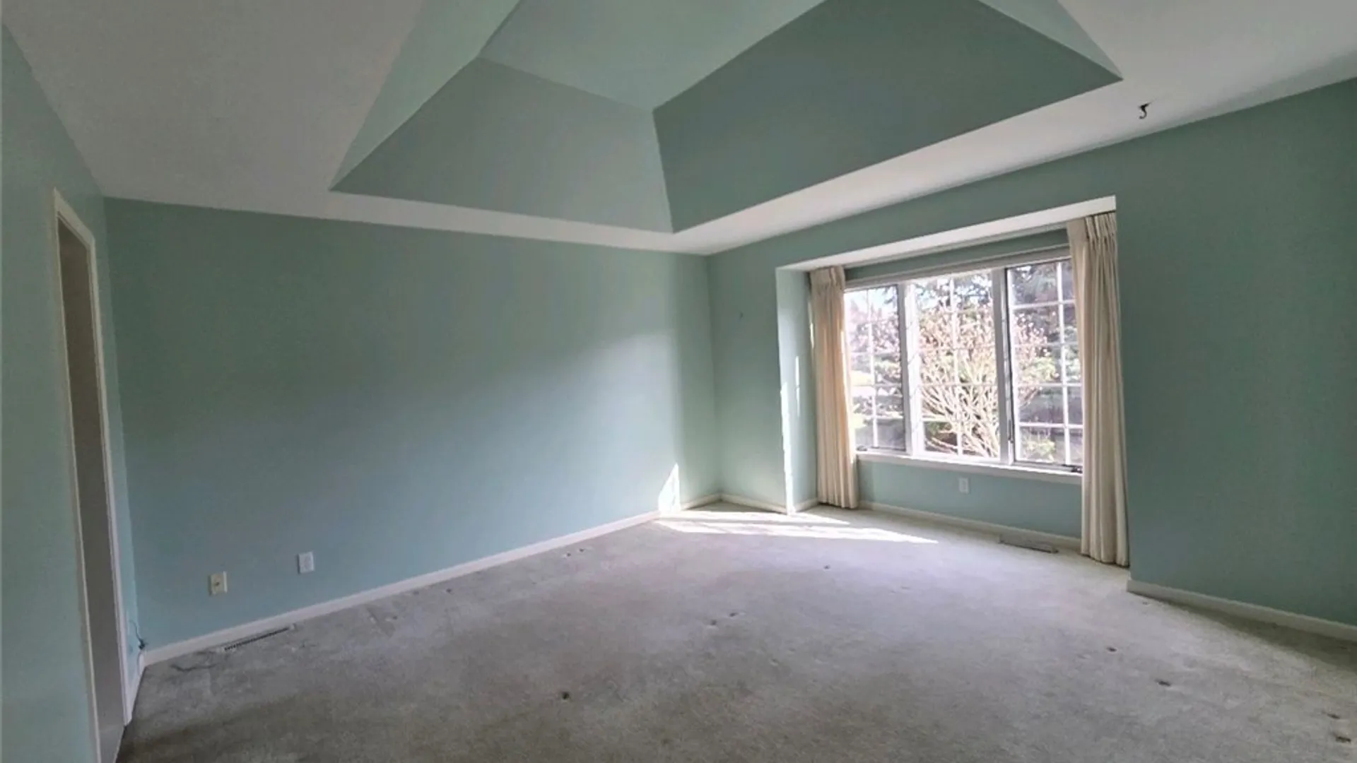 Property at 3 Saint Charles Court, Amherst, NY 14221 8