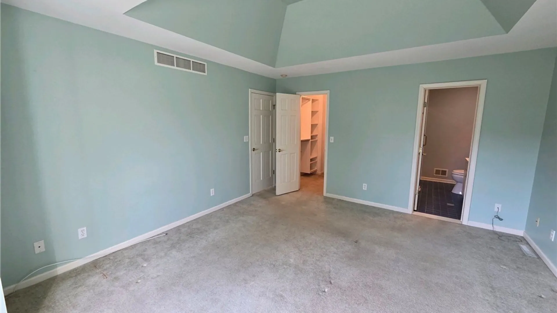 Property at 3 Saint Charles Court, Amherst, NY 14221 9