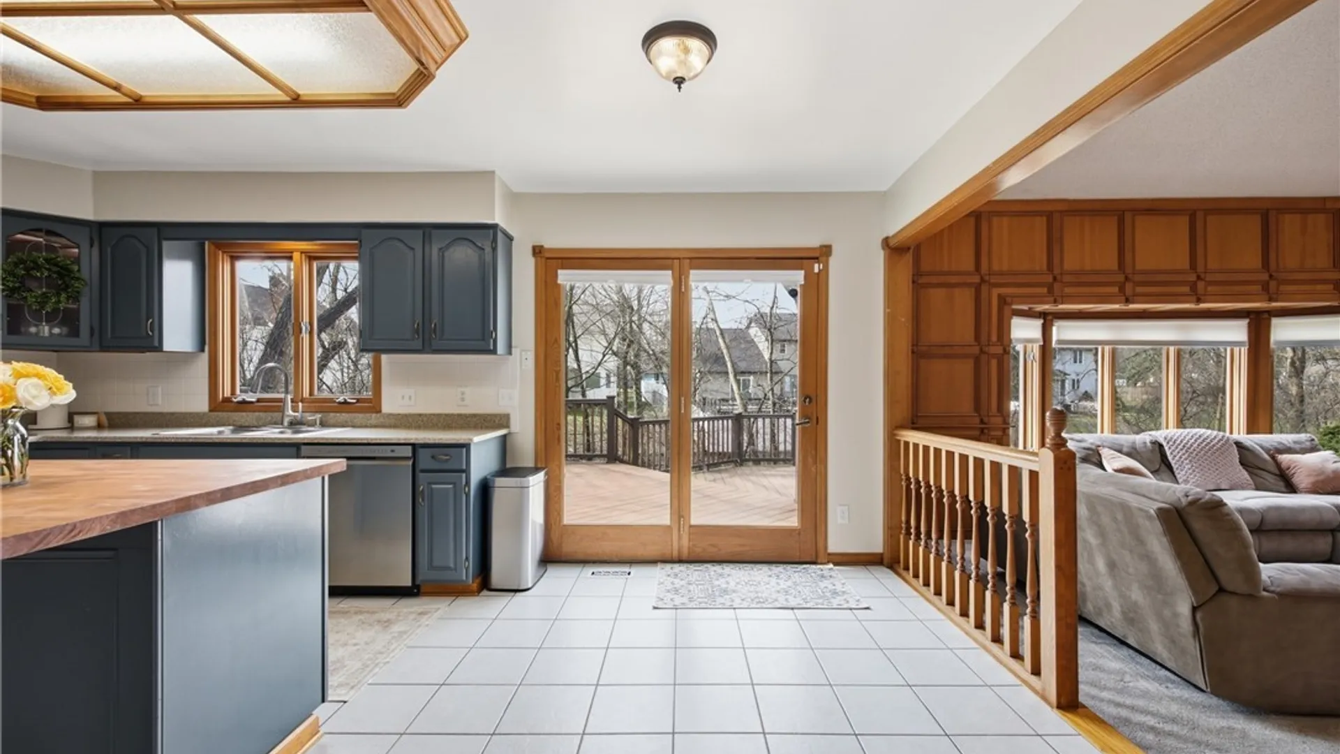 Property at 33 Randwood Ct., Amherst, NY 14068 12