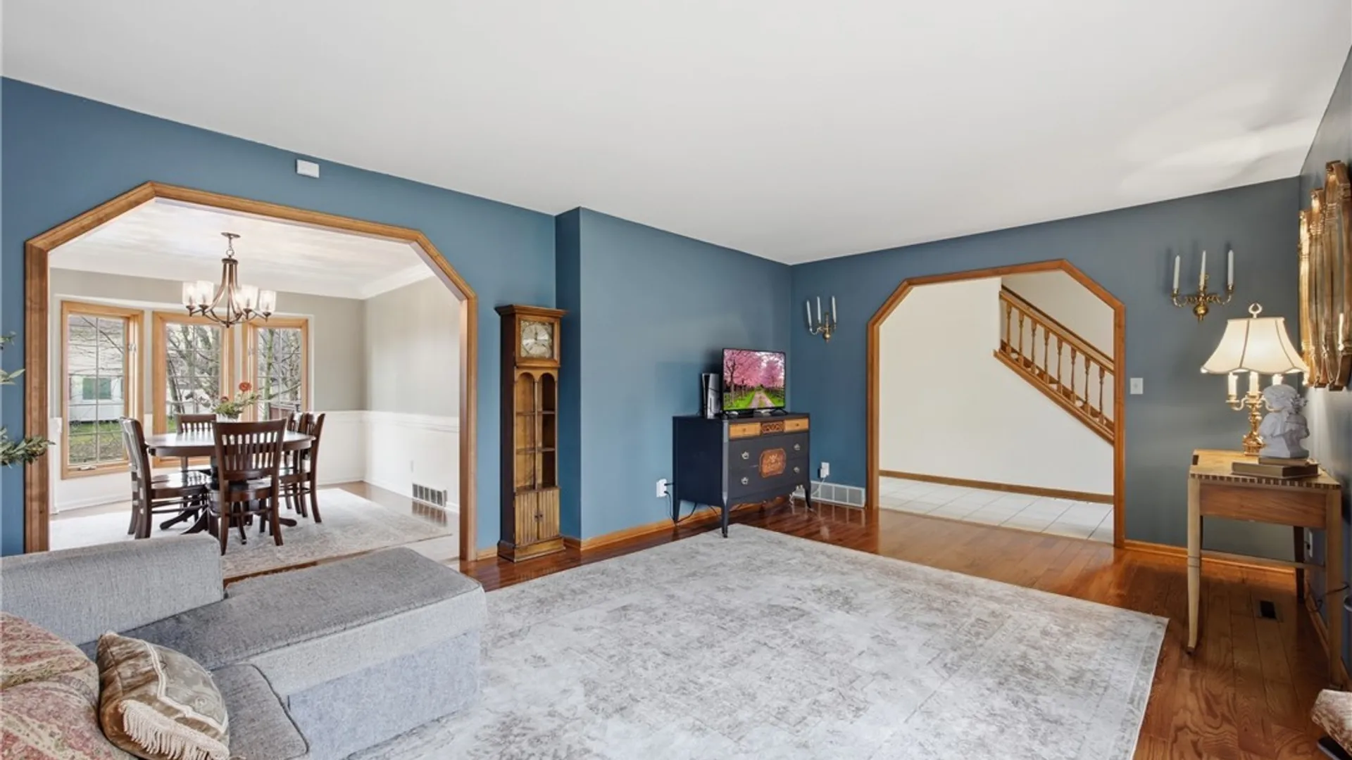 Property at 33 Randwood Ct., Amherst, NY 14068 6