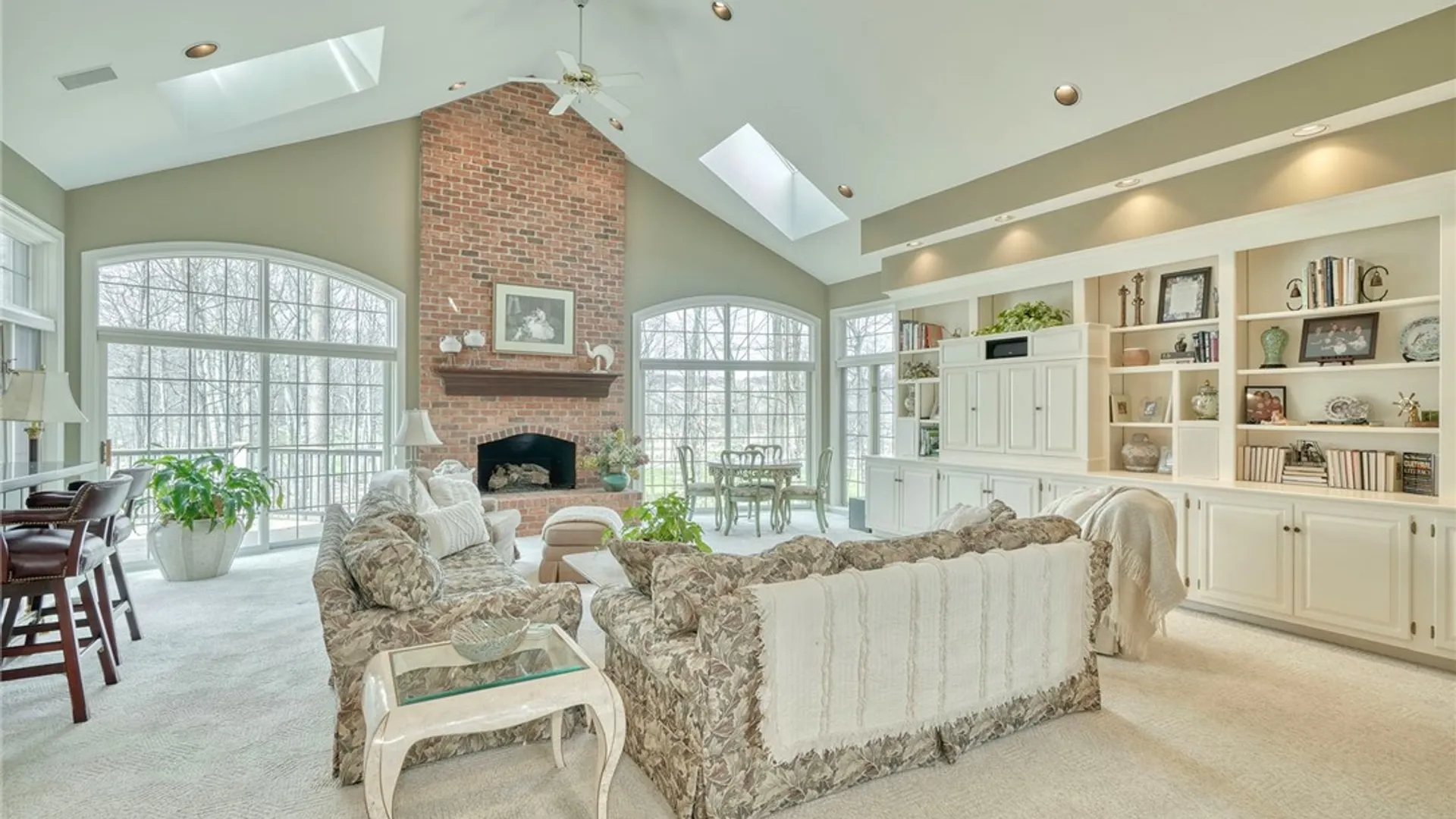 Property at 12 Buck Thorn, Victor, NY 14564 8