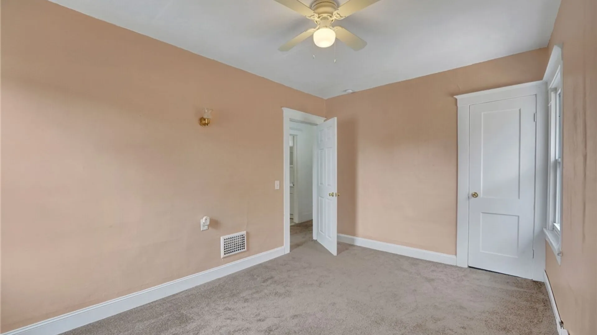 Property at 281 Crestwood Avenue, Buffalo, NY 14216 10