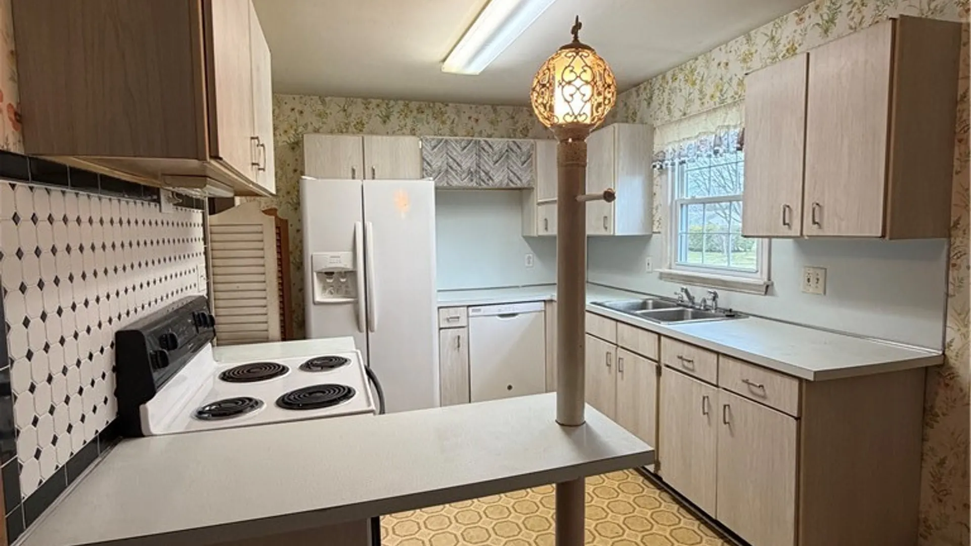 Property at 302 Gordon Avenue, Sherrill, NY 13461 10