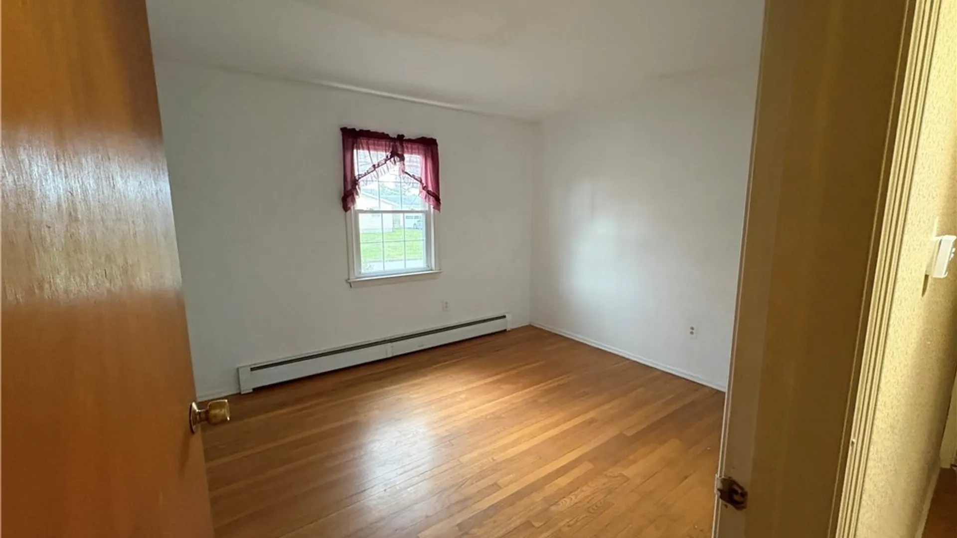 Property at 302 Gordon Avenue, Sherrill, NY 13461 14