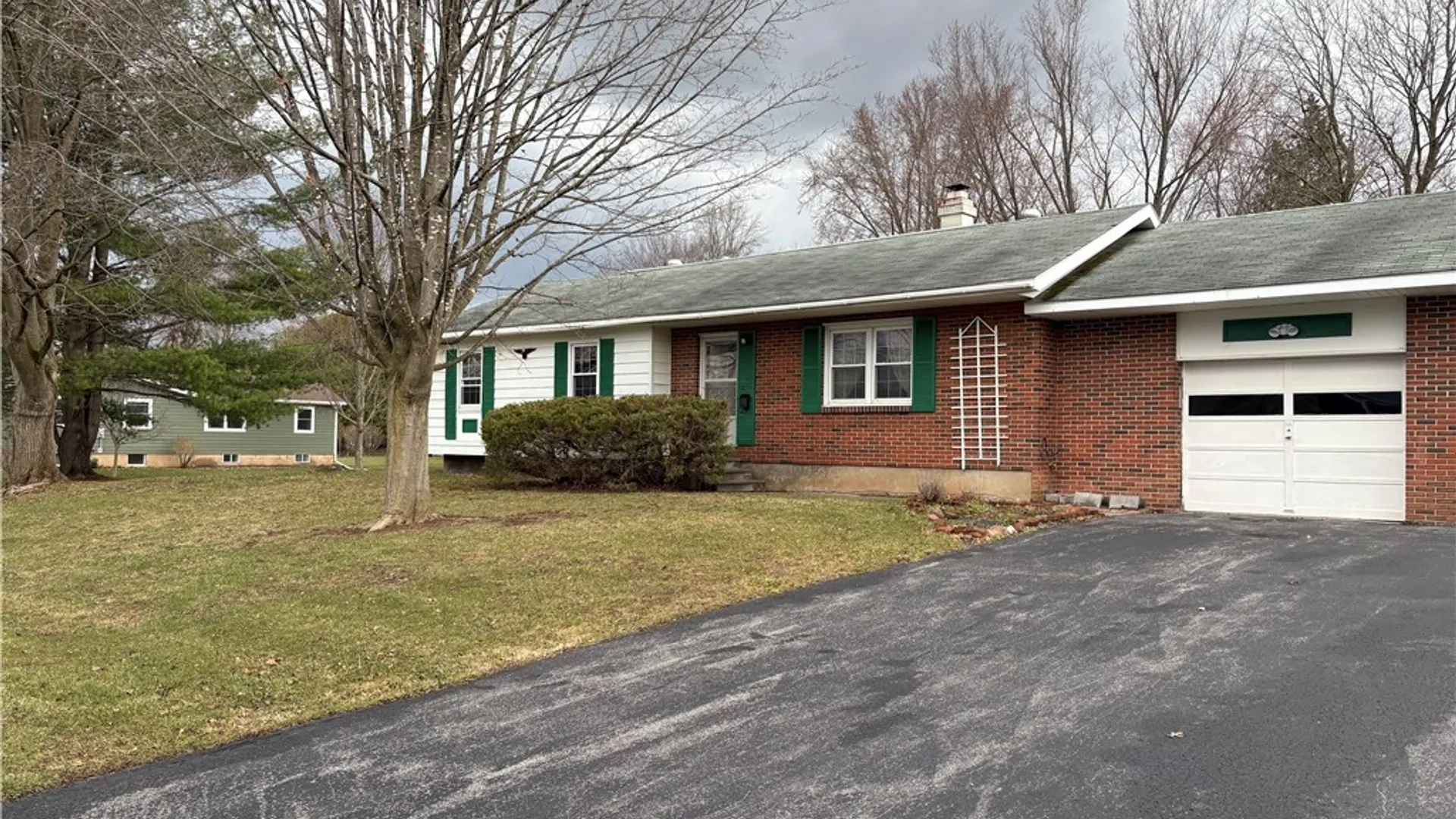 Property at 302 Gordon Avenue, Sherrill, NY 13461 2