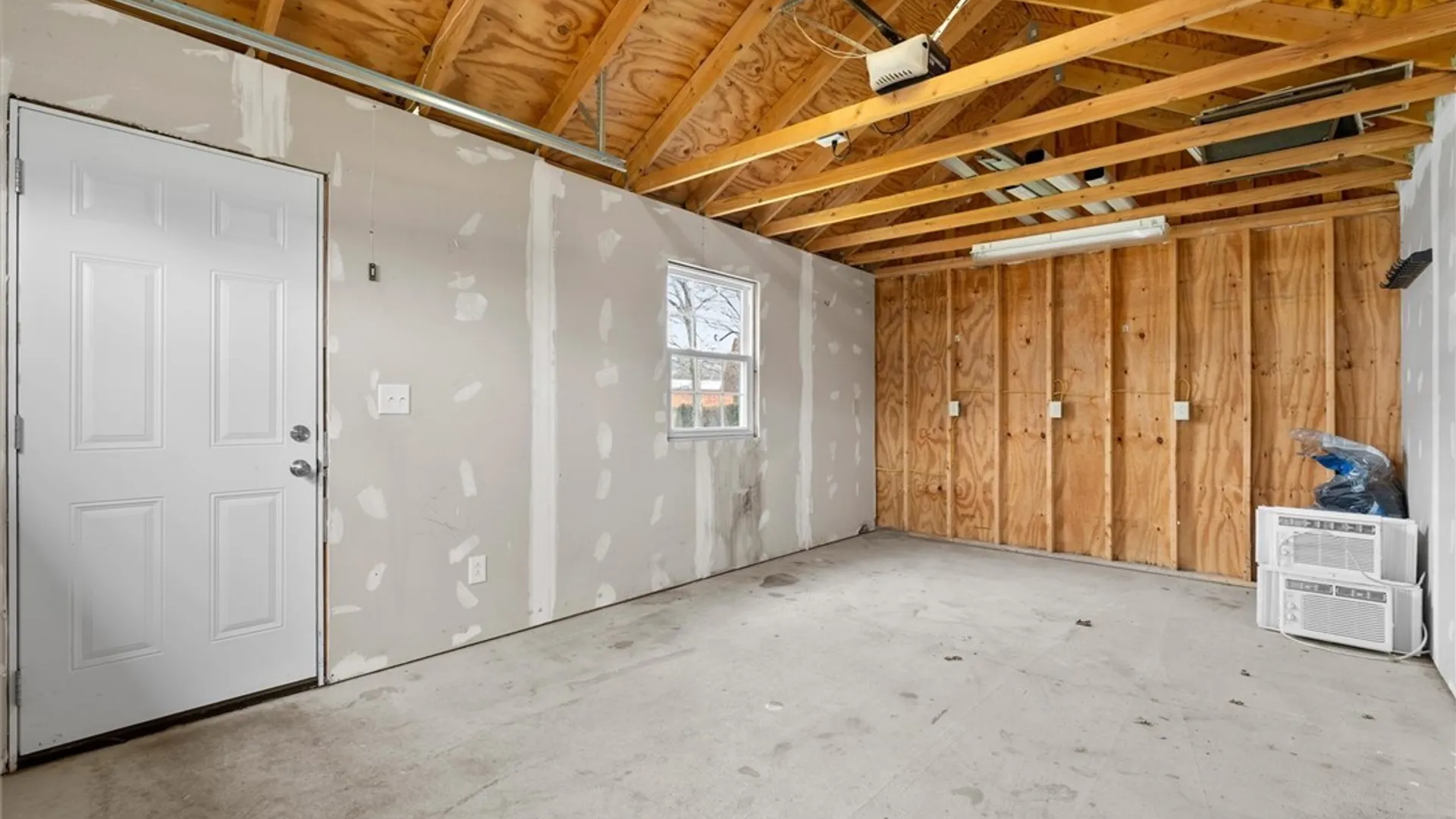 Property at 37 East Avenue, Cortland, NY 13045 38