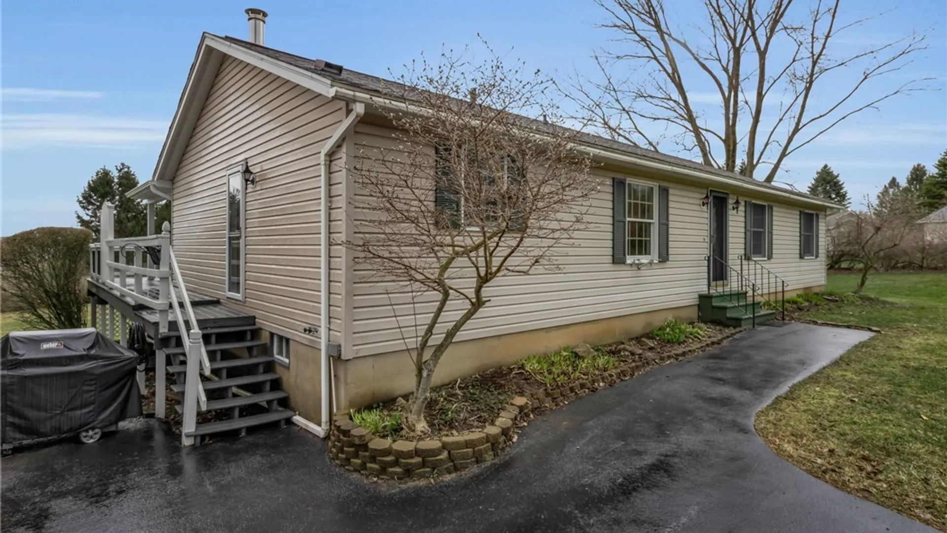 Property at 2956 Valley View Lane, Sheldon, NY 14145 4