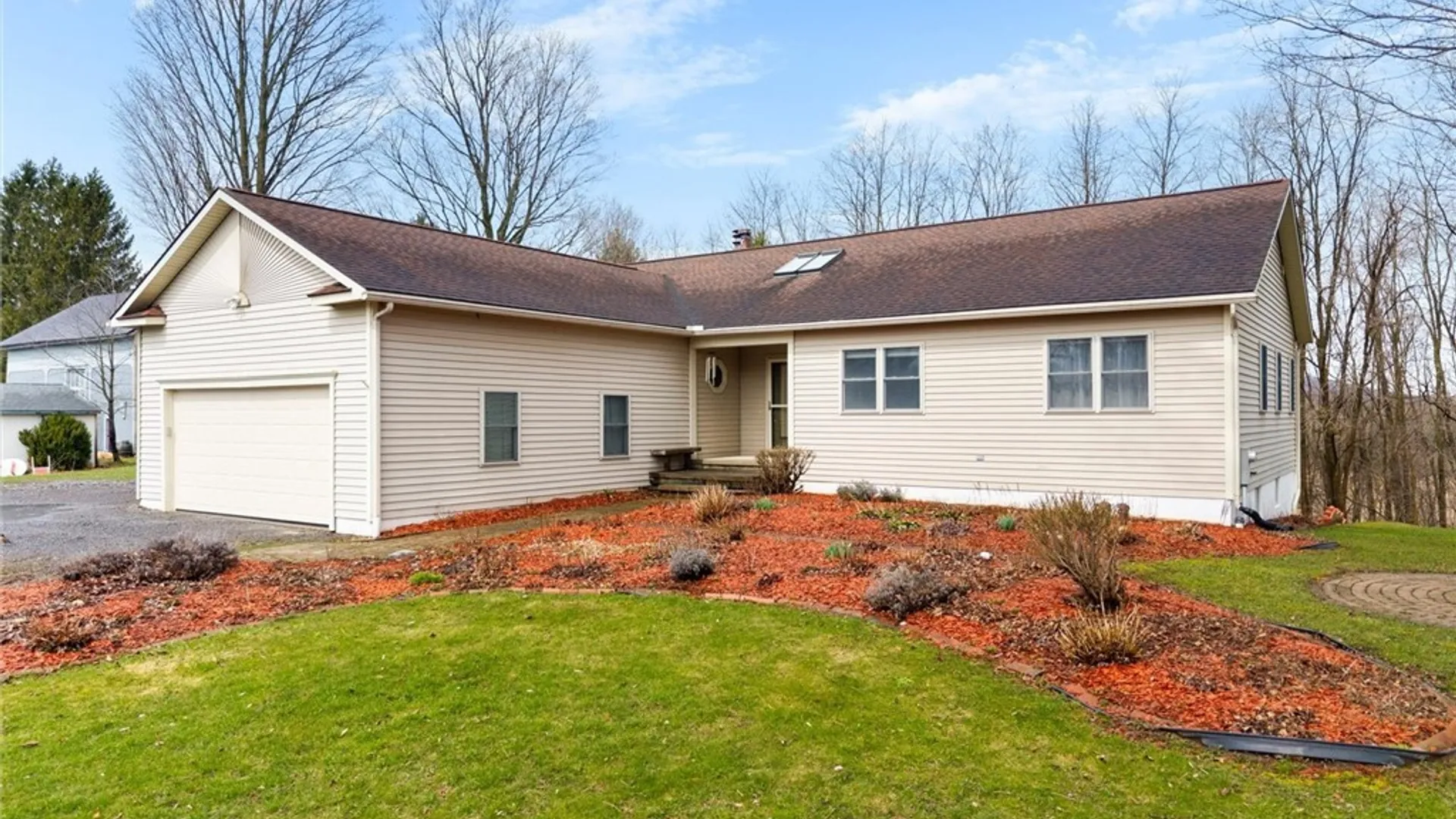 Property at 6537 State Route 80, Fabius, NY 13159 3