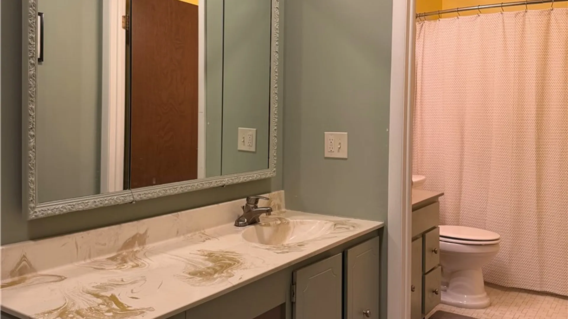 Property at 26 Colonial Parkway, Pittsford, NY 14534 11