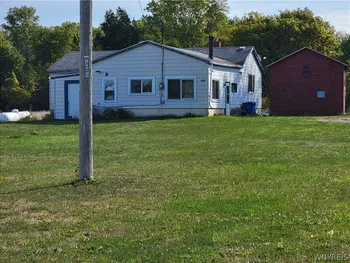 Property at 2351 Checkered Tavern Road, Hartland, NY 14008
